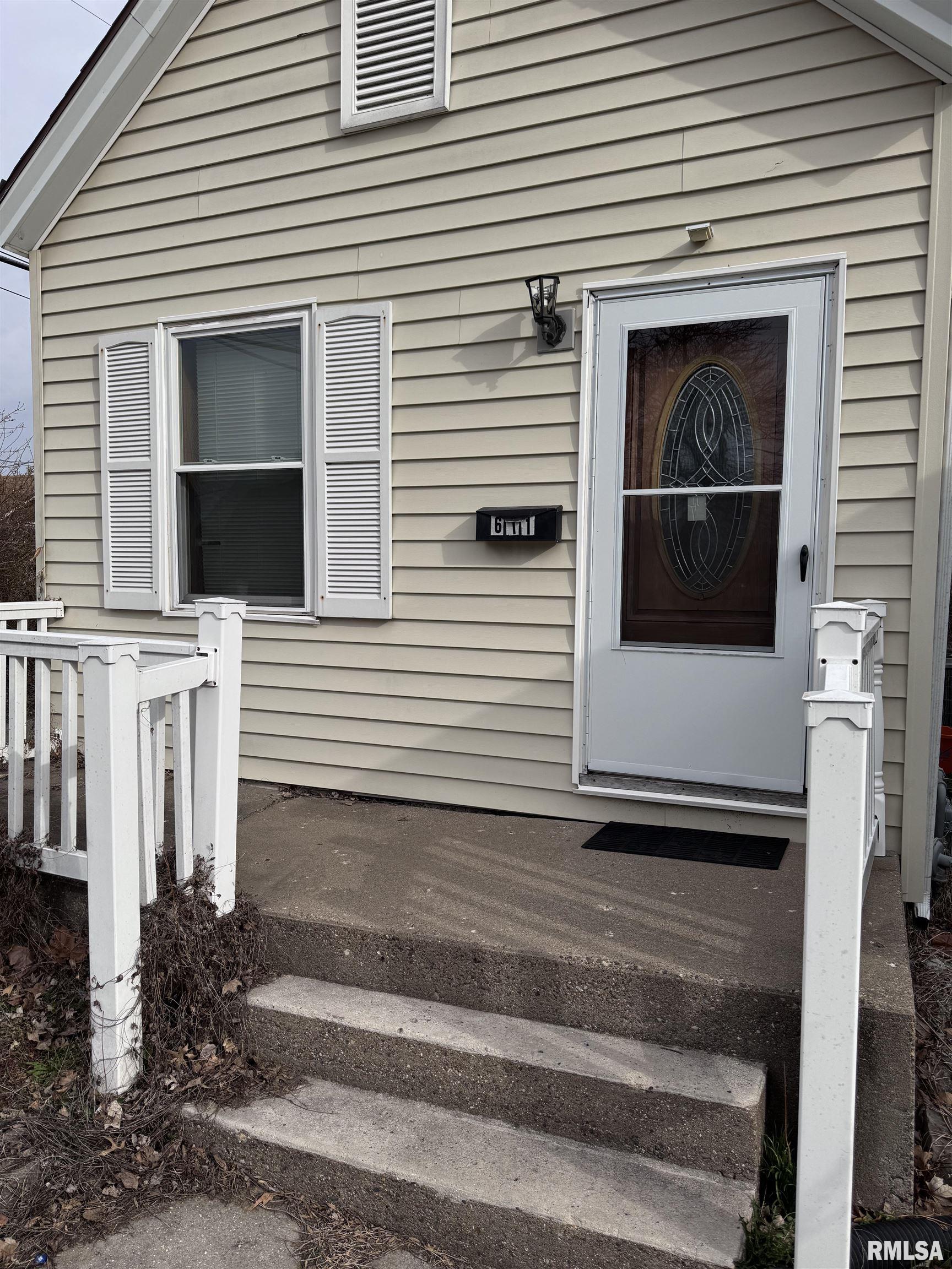 611 Cedar Street, Quincy, Illinois image 2