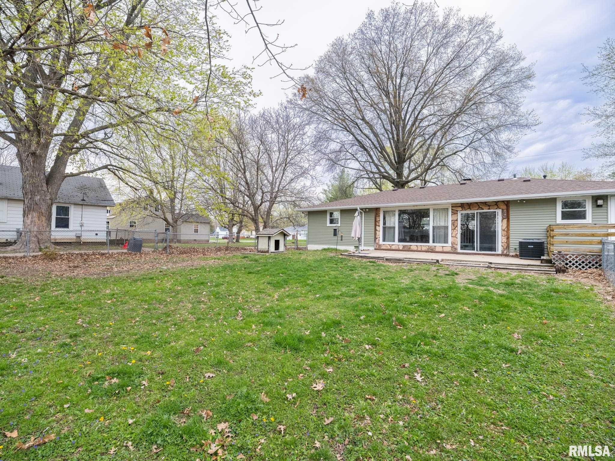 1122 Purtscher Drive, Peoria, Illinois image 10