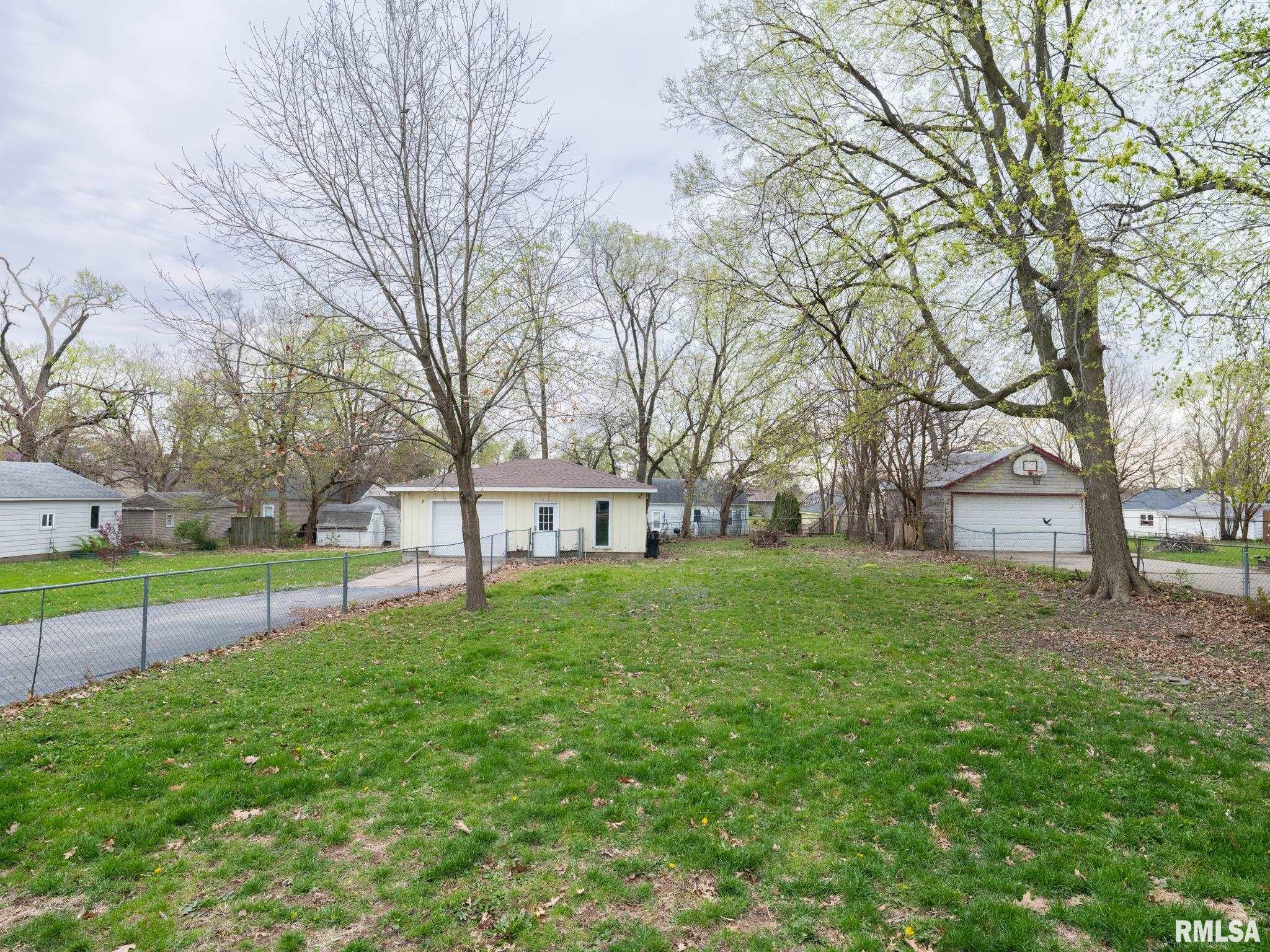 1122 Purtscher Drive, Peoria, Illinois image 6