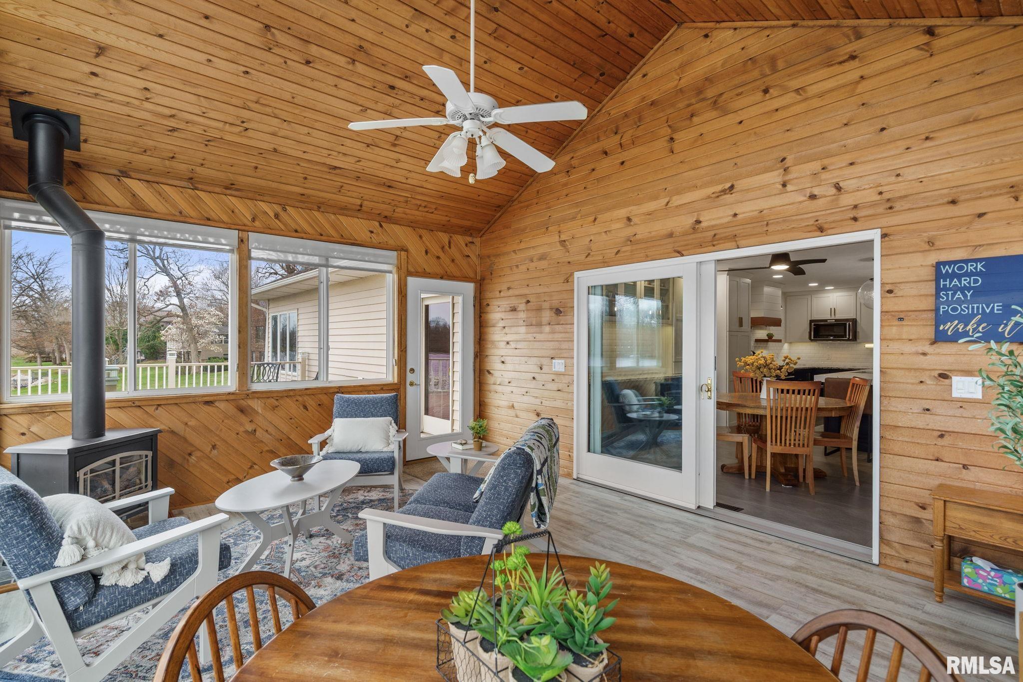 2626 250th Street, De Witt, Iowa image 21