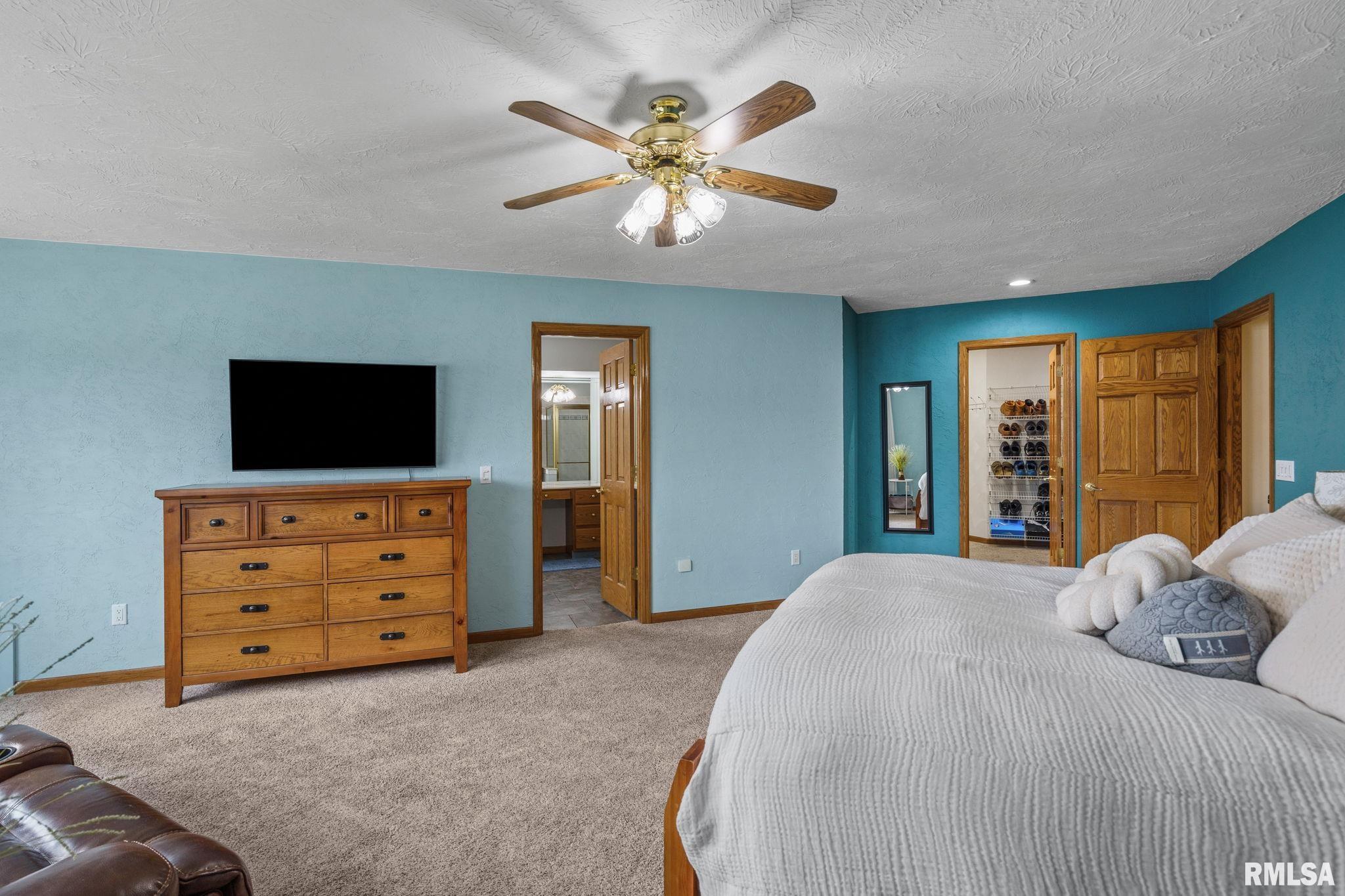 2626 250th Street, De Witt, Iowa image 29