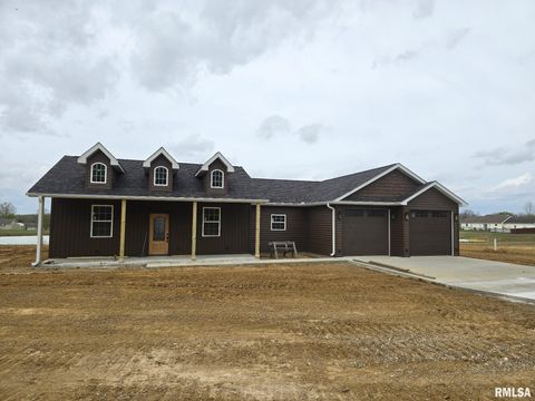 Homes For Sale - 1206 Joy Lane<br/> Williamson County, Johnston City, IL 62951