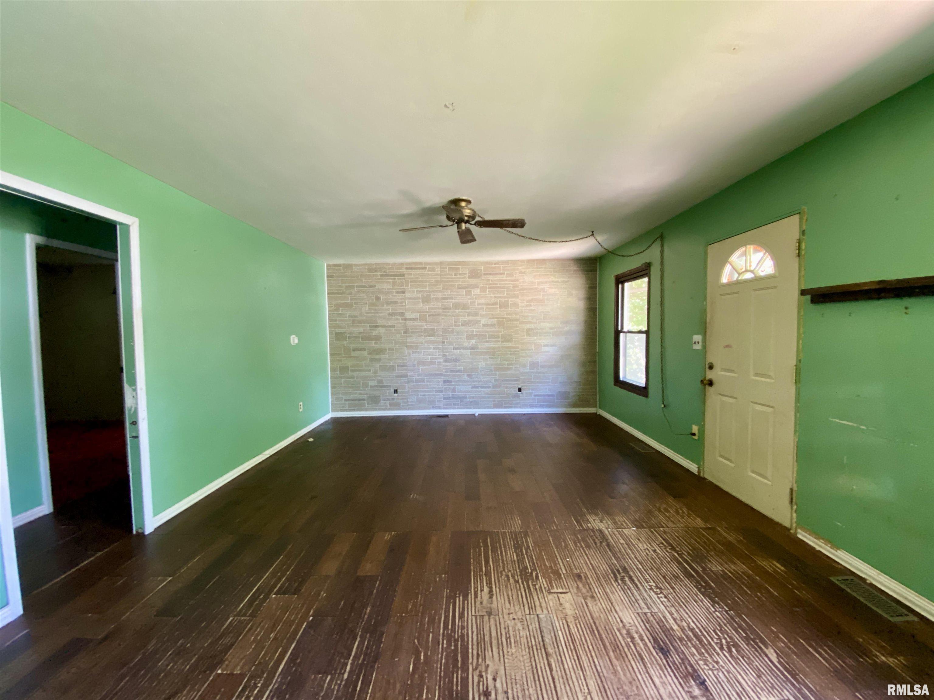 1612 Lamar Drive, Pekin, Illinois image 2