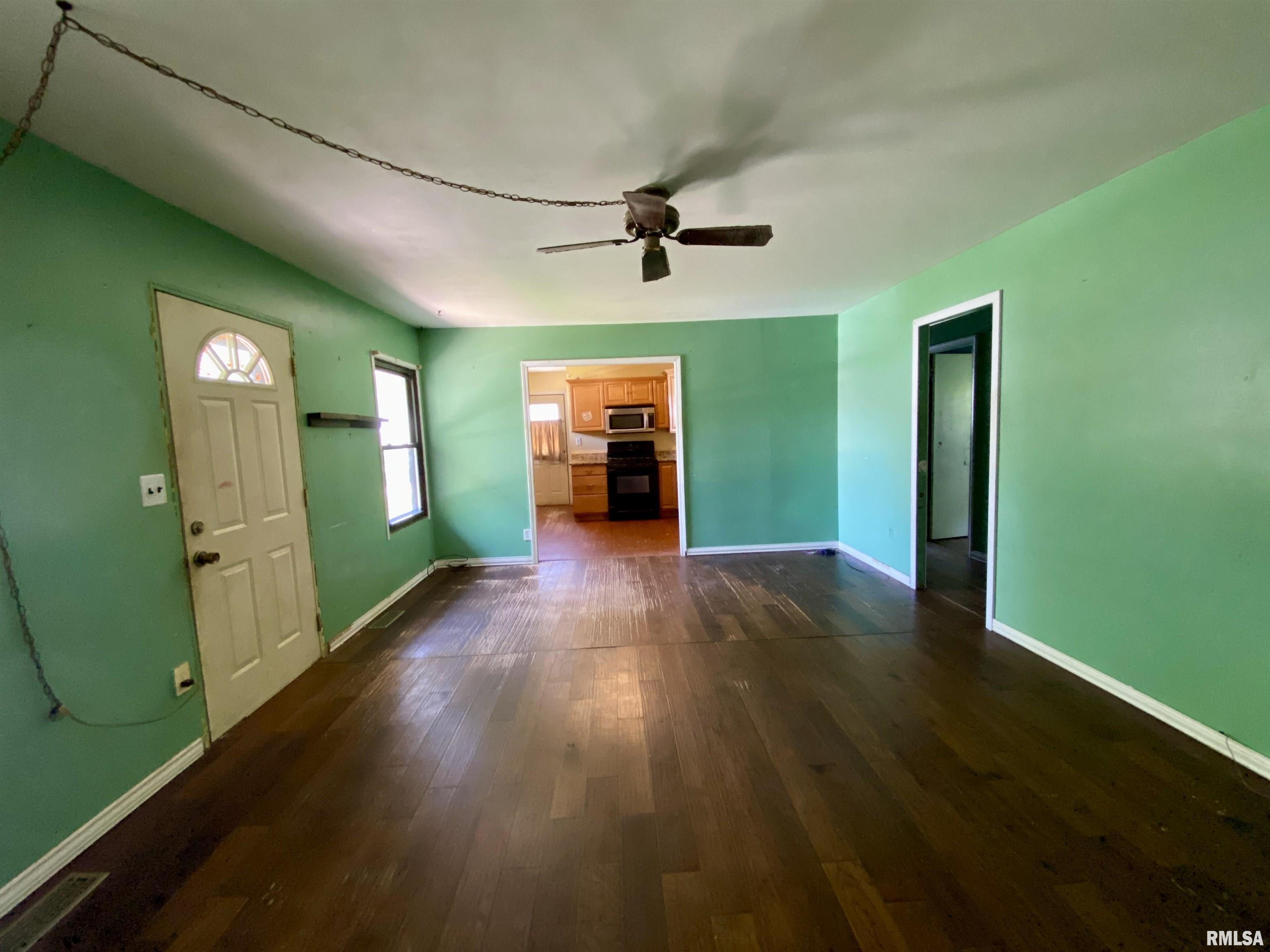 1612 Lamar Drive, Pekin, Illinois image 3