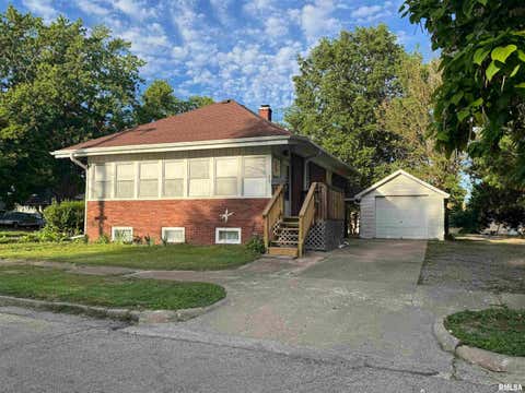 Homes For Sale - 699 Baxter Court<br/> Canton, IL 61520