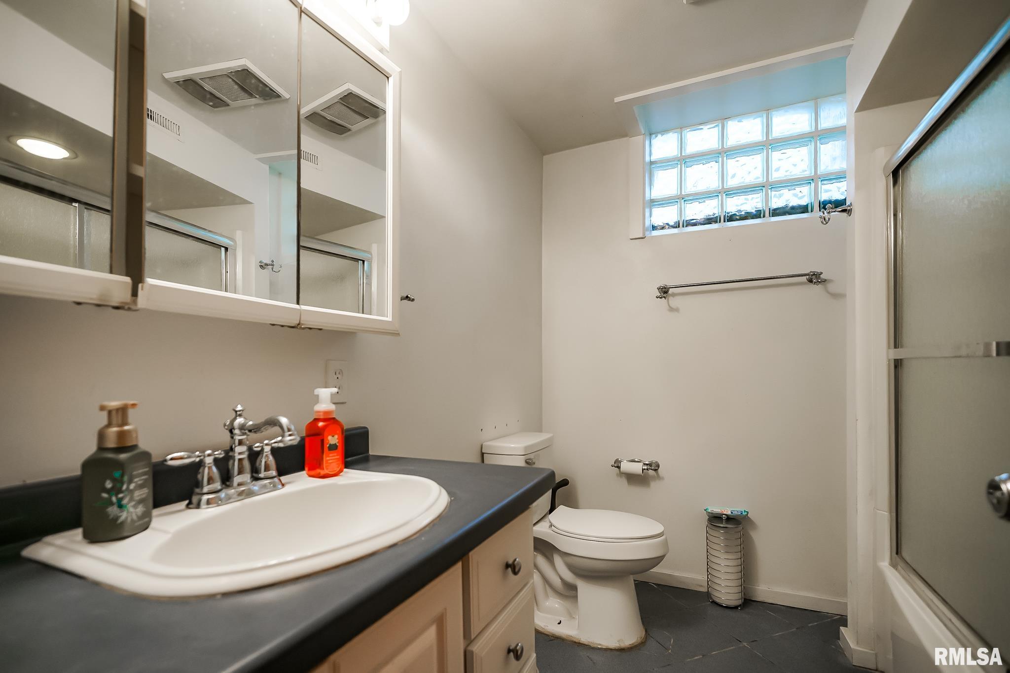 311 W Armstrong Avenue, Peoria, Illinois image 41
