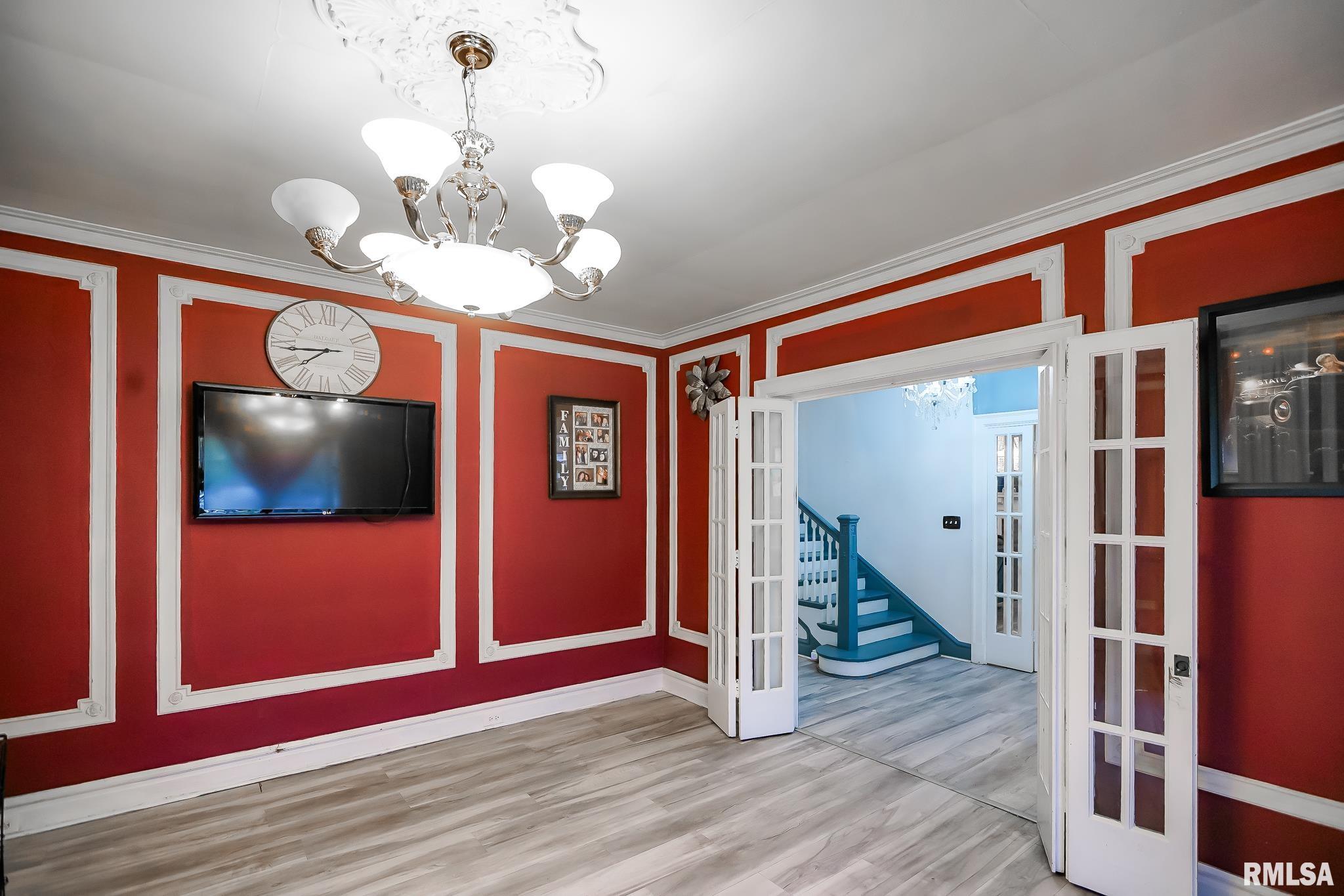 311 W Armstrong Avenue, Peoria, Illinois image 17