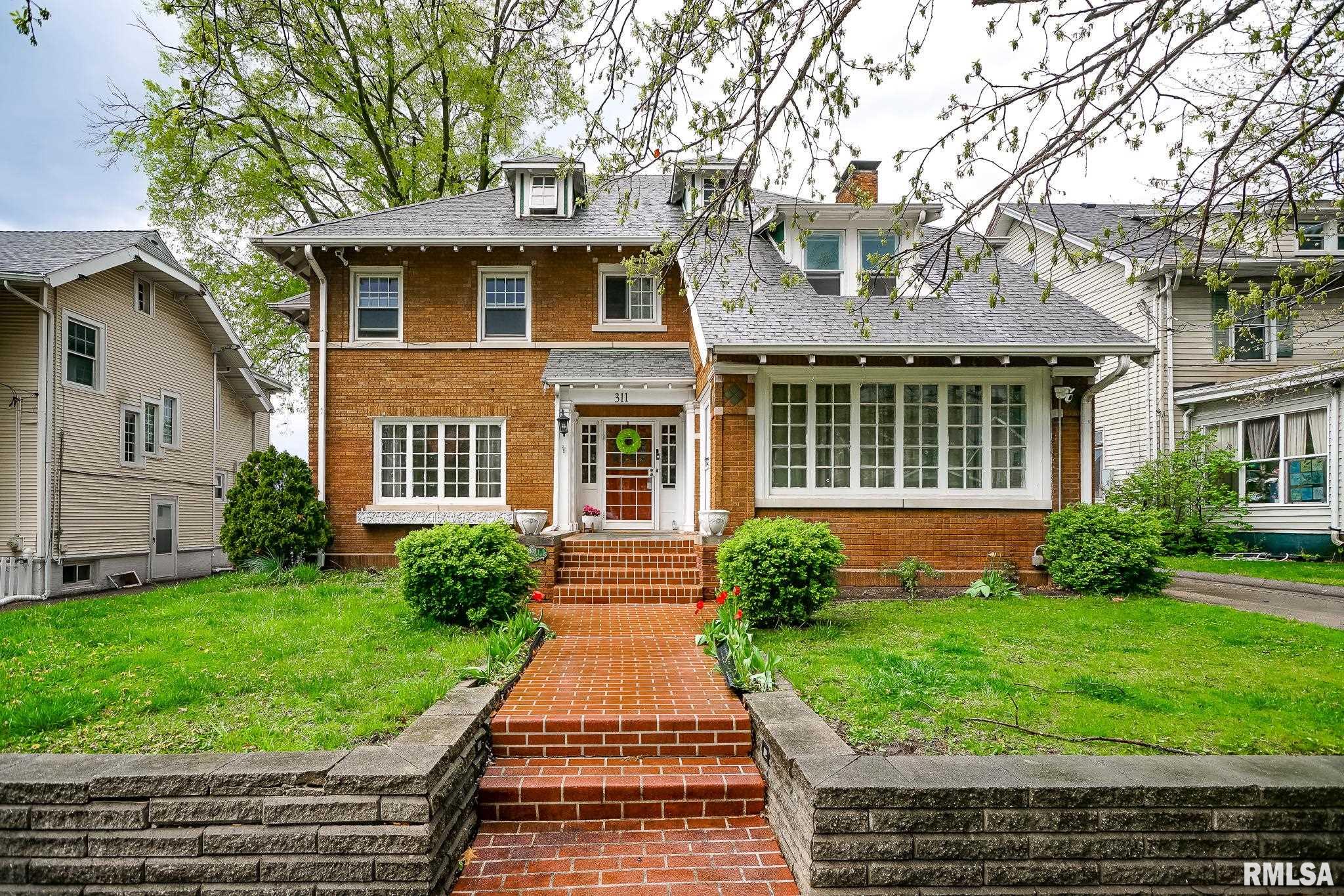 311 W Armstrong Avenue, Peoria, Illinois image 1