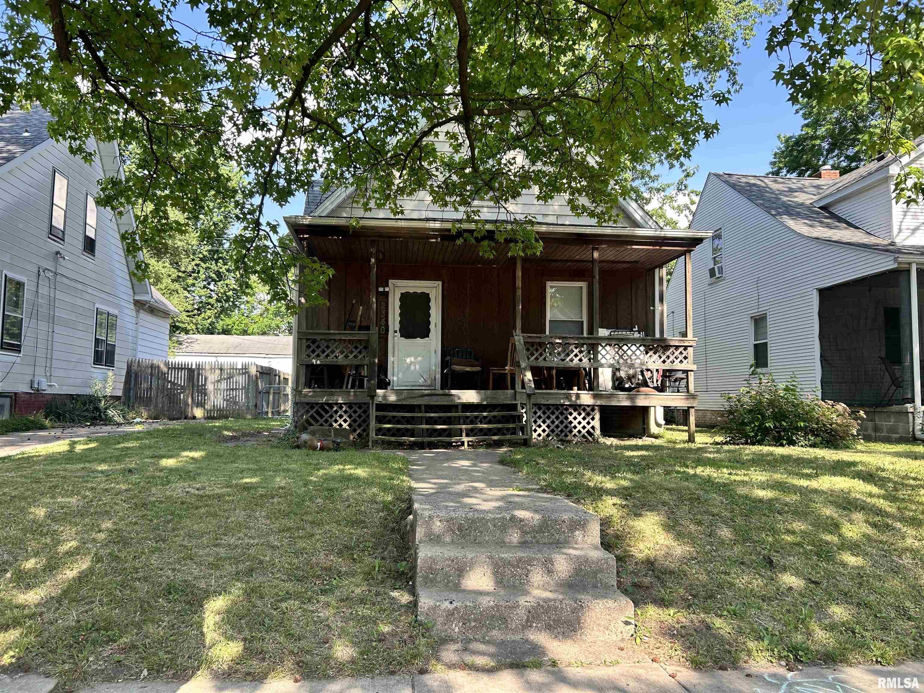 Photo 1 of 1 — 2340 S 10TH Street, Springfield, IL 62703