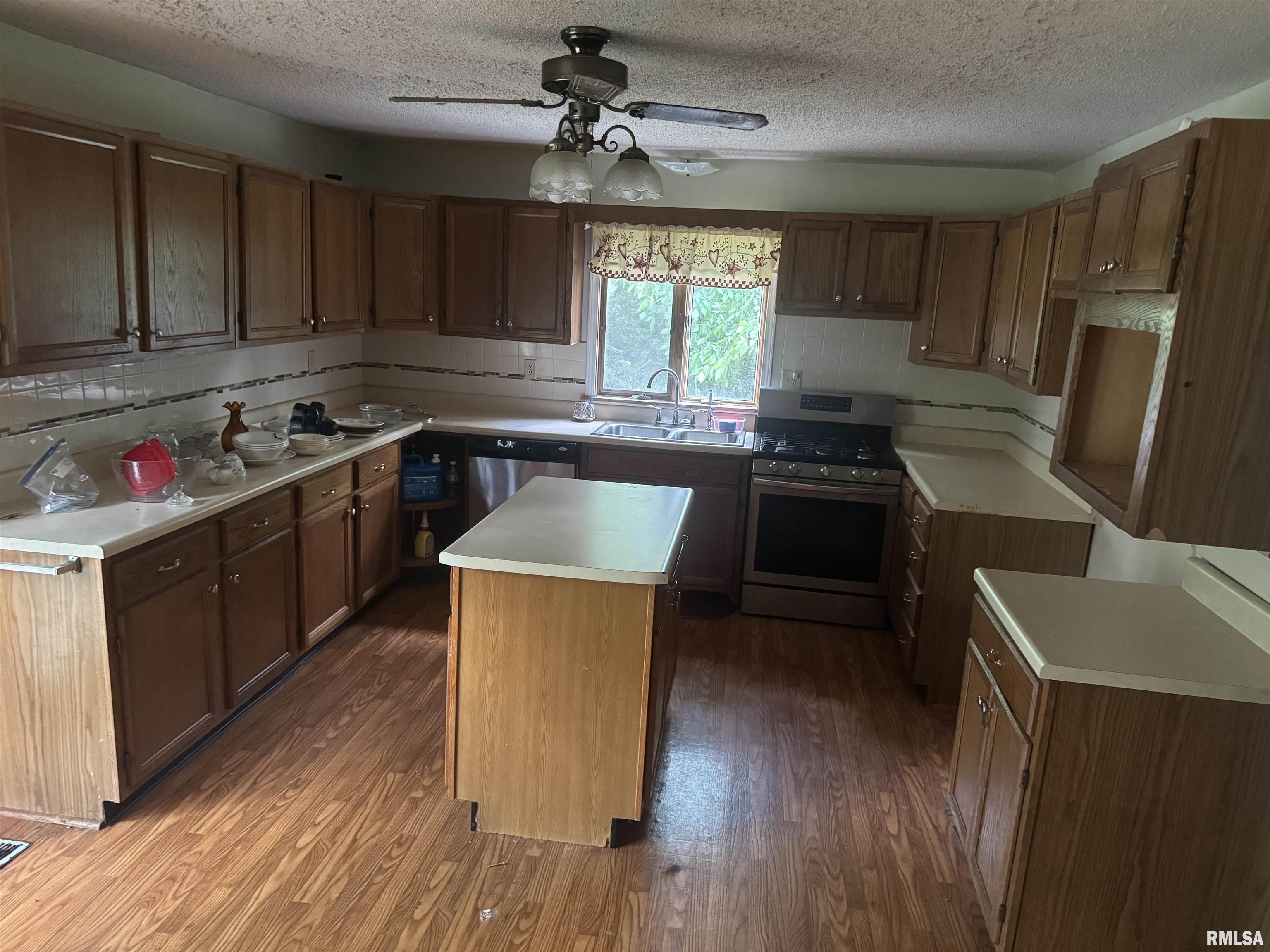 10122 Lincoln Road, Benton, Illinois image 17