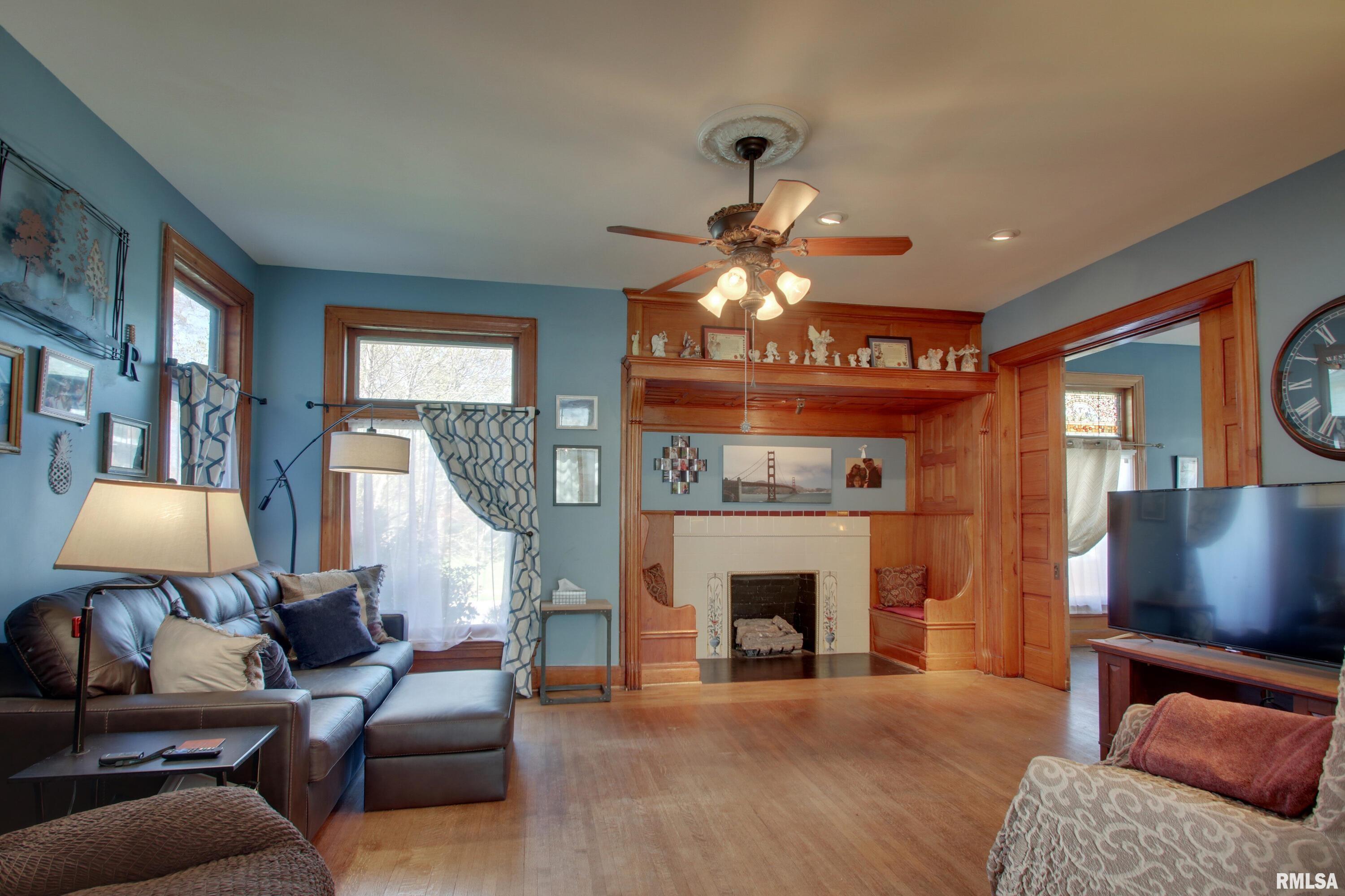 1800 Grove Avenue, Quincy, Illinois image 16