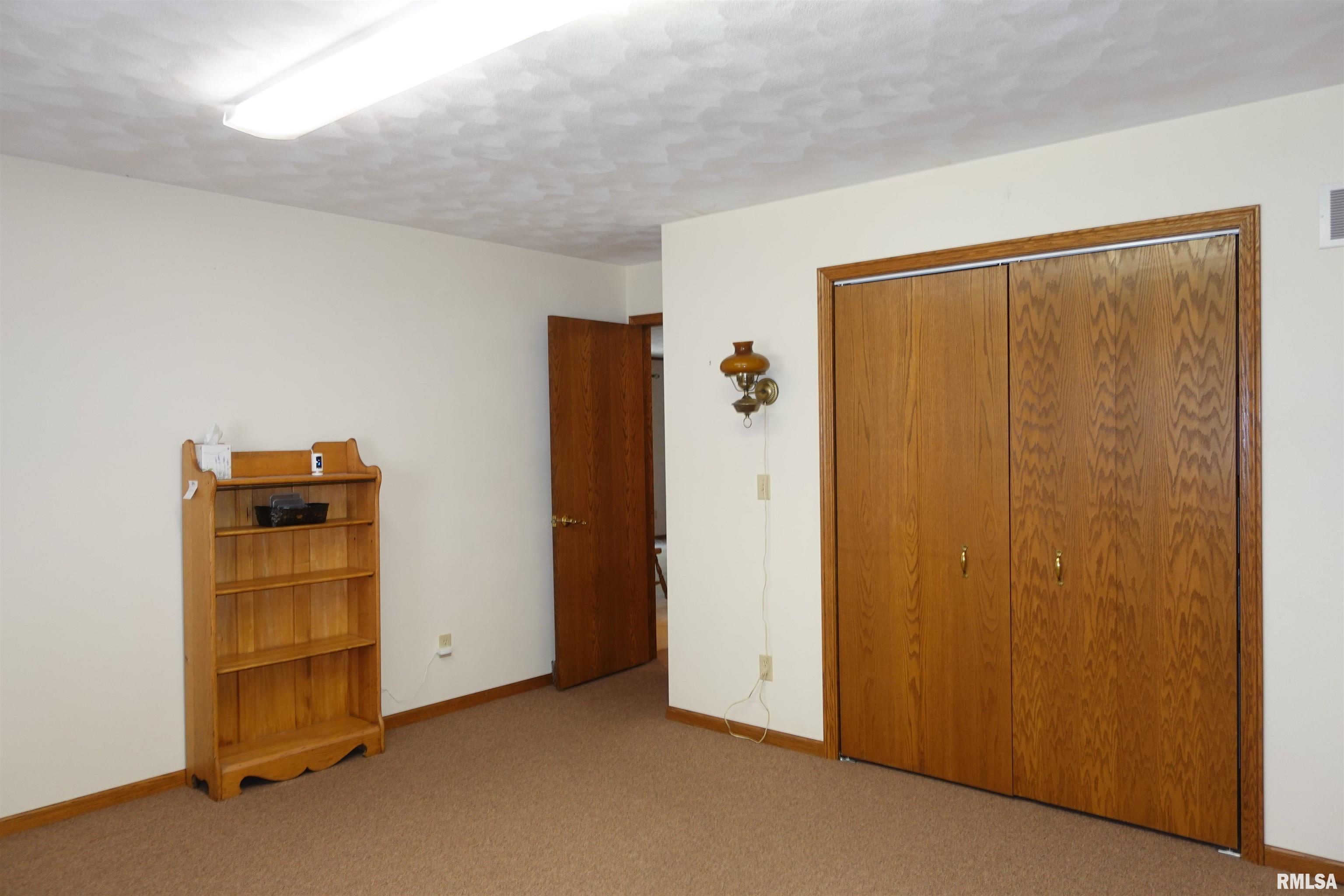2691 Montague Drive, Galesburg, Illinois image 29