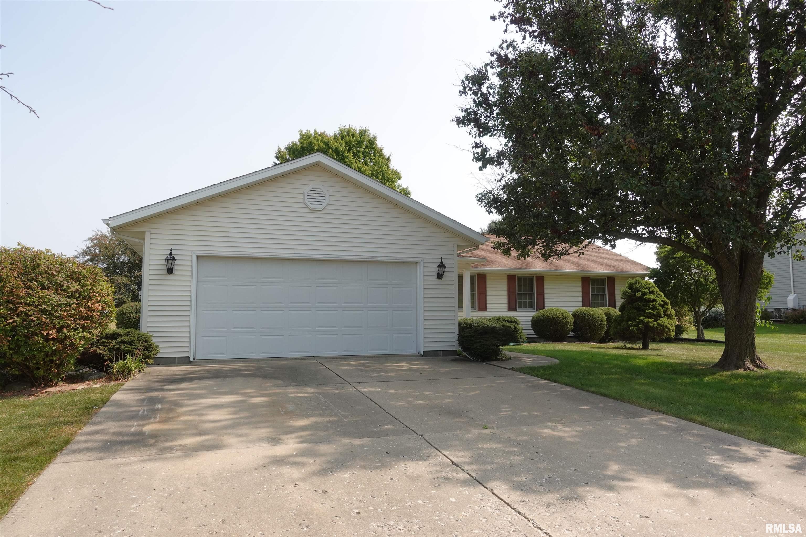 2691 Montague Drive, Galesburg, Illinois image 3