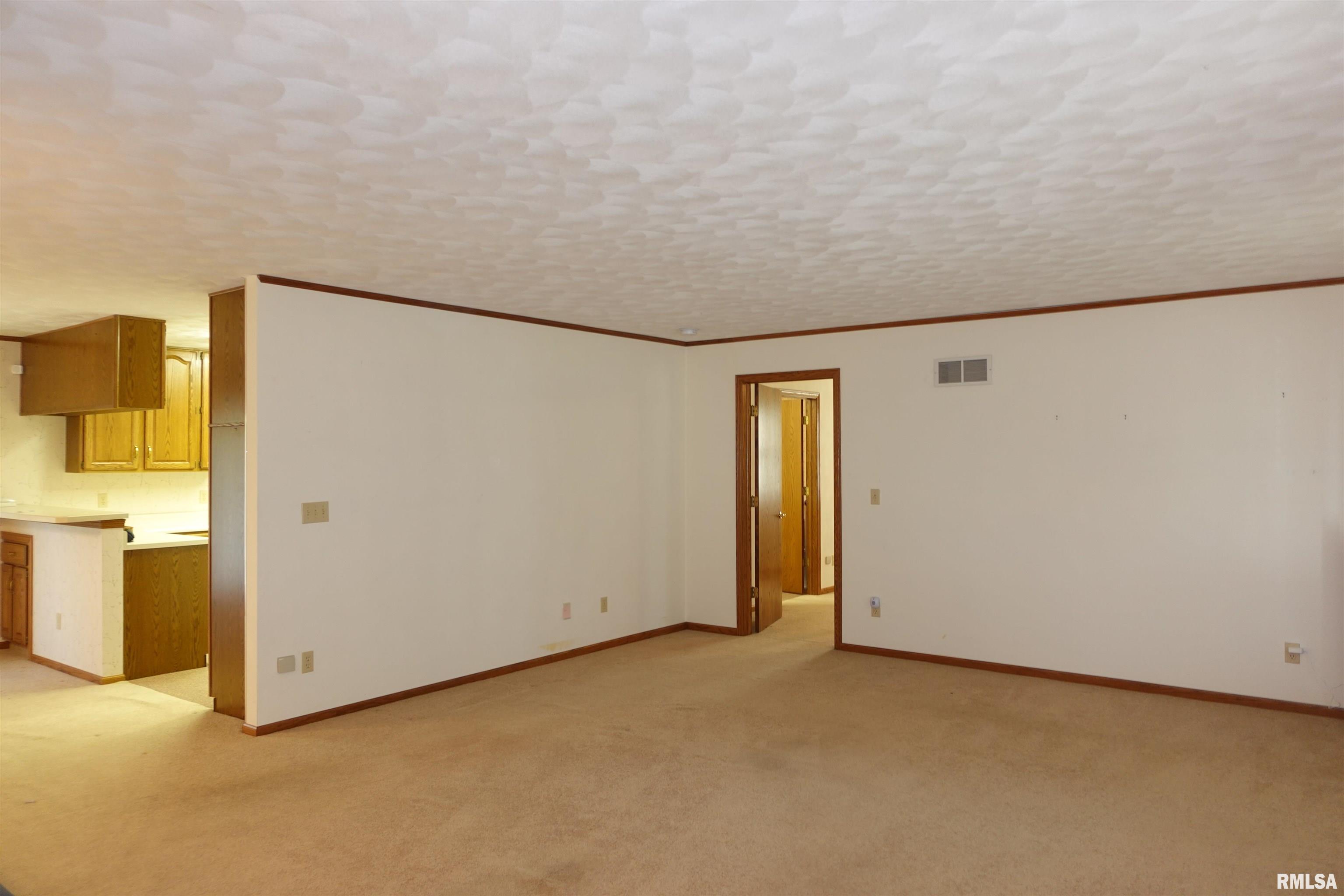 2691 Montague Drive, Galesburg, Illinois image 10