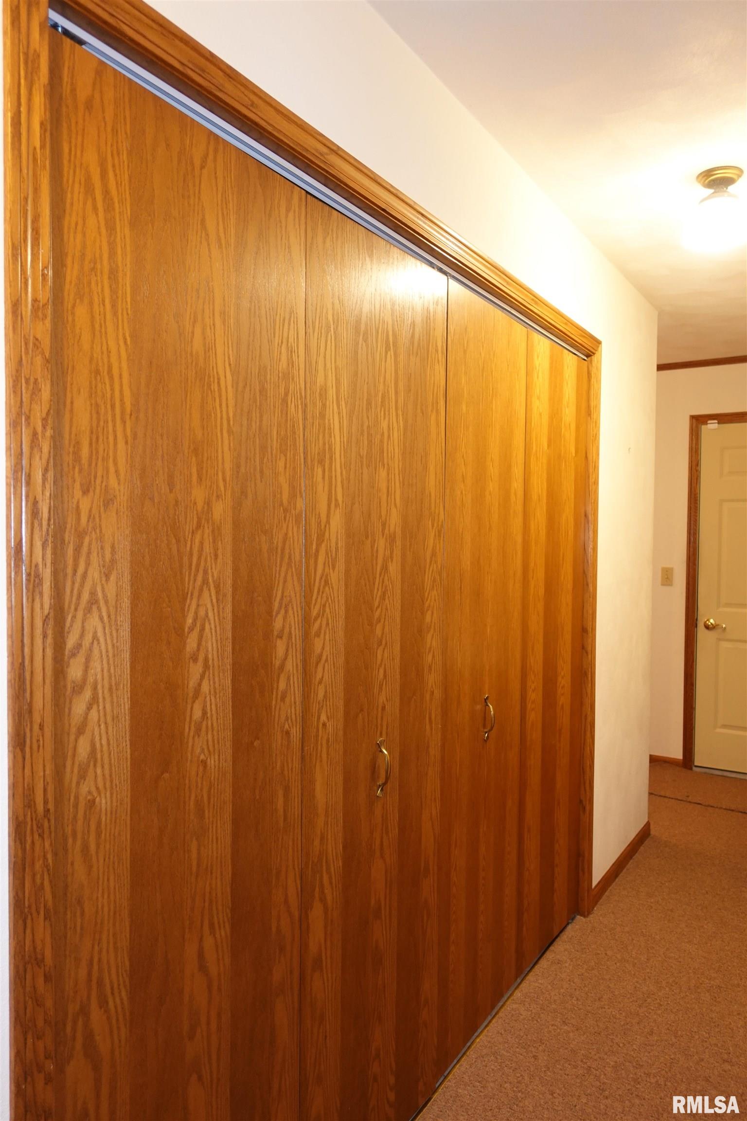 2691 Montague Drive, Galesburg, Illinois image 32
