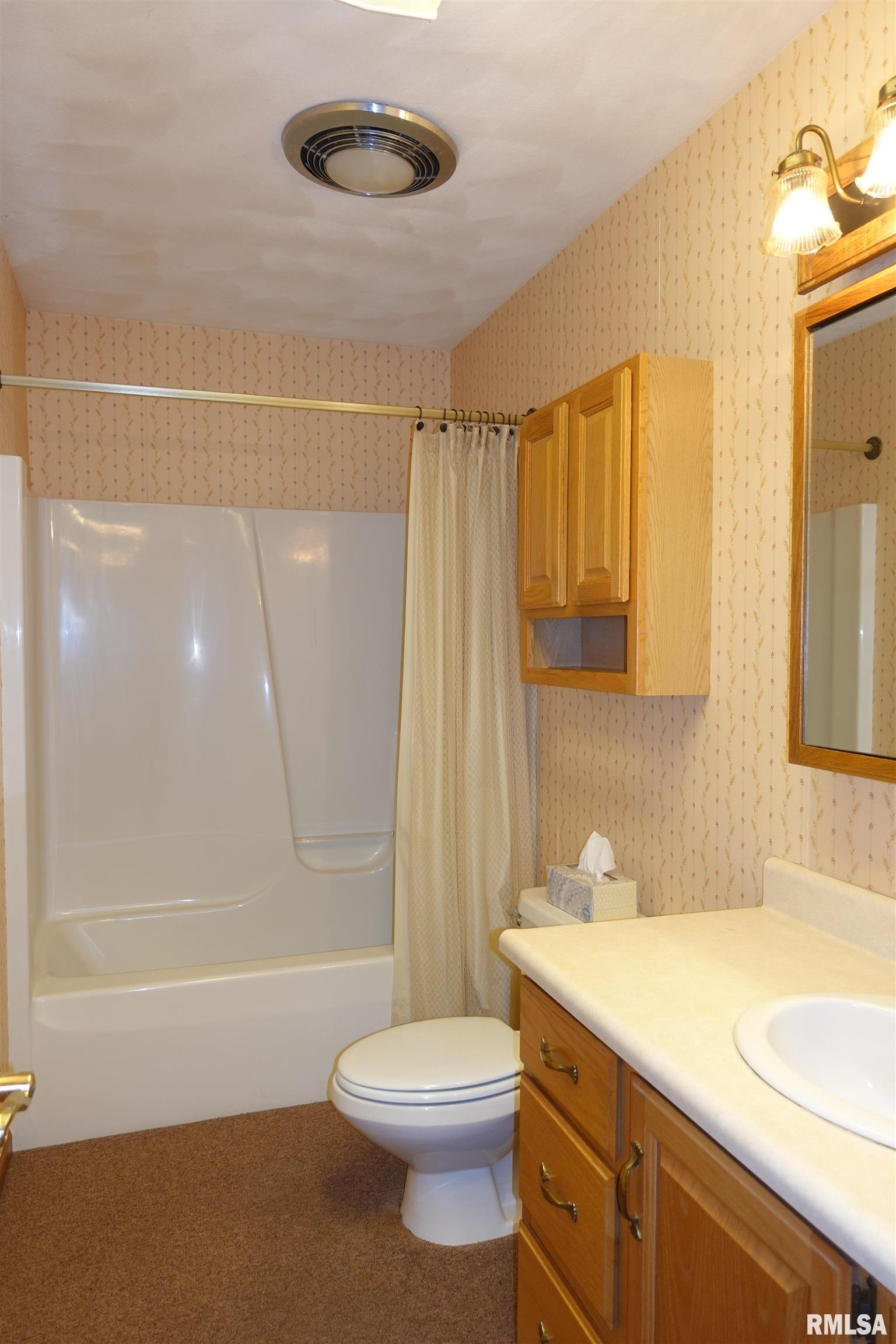 2691 Montague Drive, Galesburg, Illinois image 28