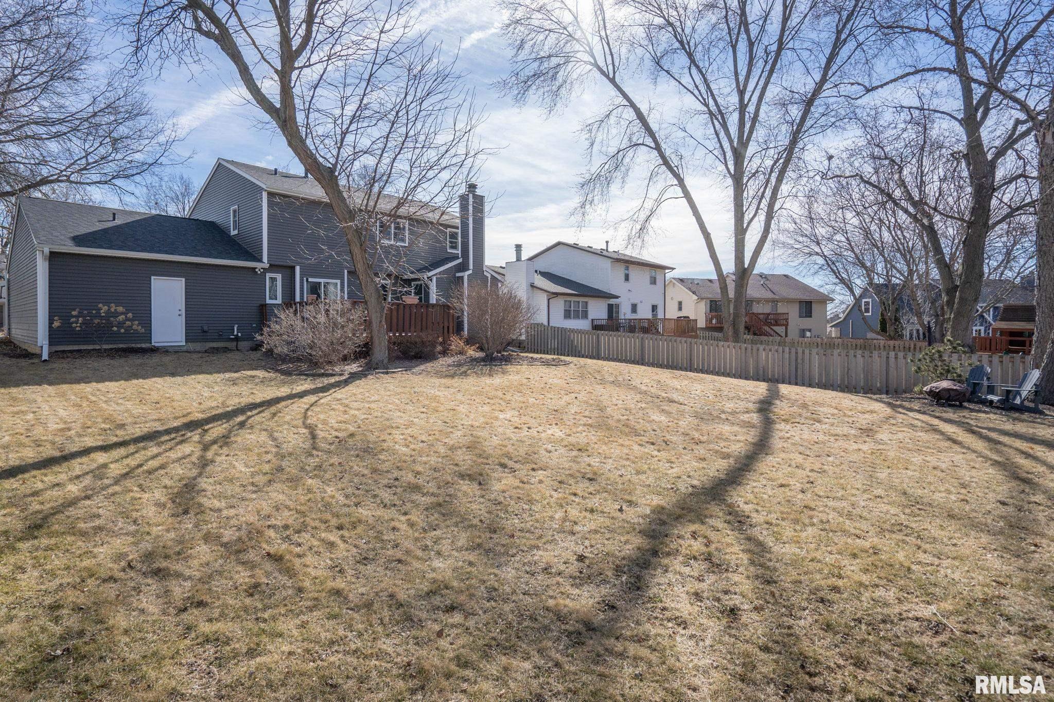 4525 Aspen Hills Circle, Bettendorf, Iowa image 38