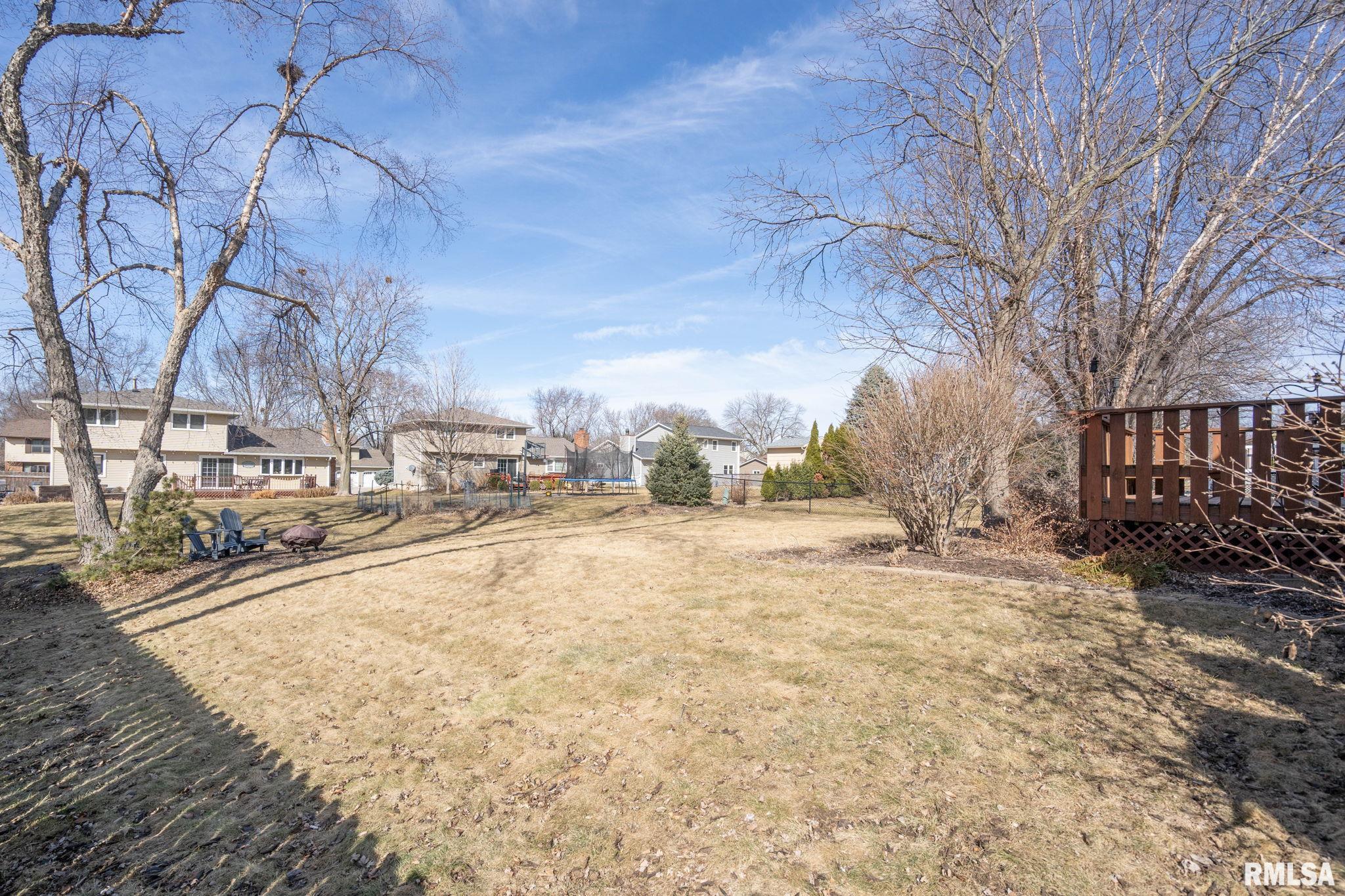 4525 Aspen Hills Circle, Bettendorf, Iowa image 39