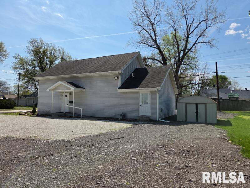 320 N Mechanic Street, Macomb, Illinois image 4