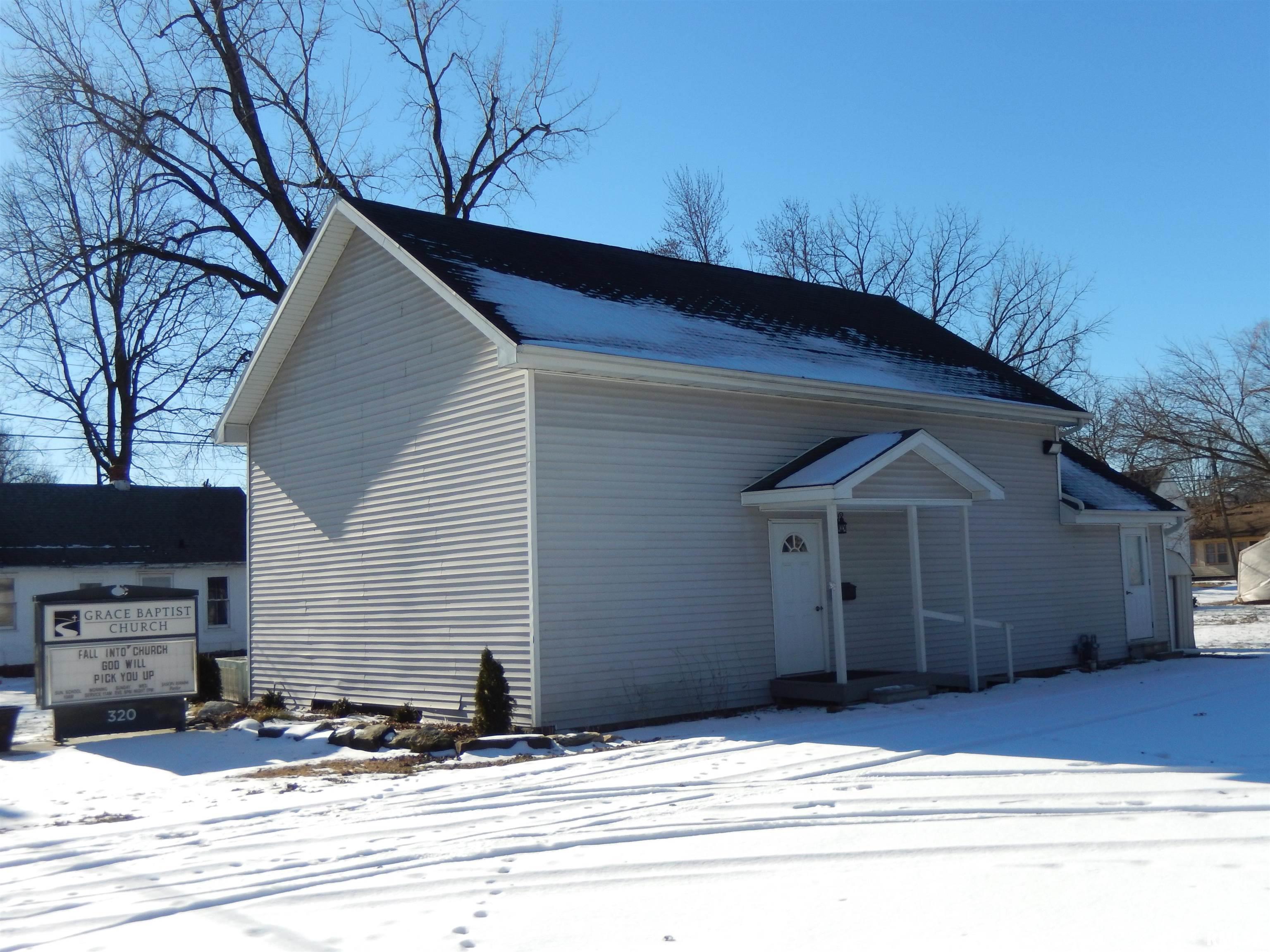 320 N Mechanic Street, Macomb, Illinois image 10