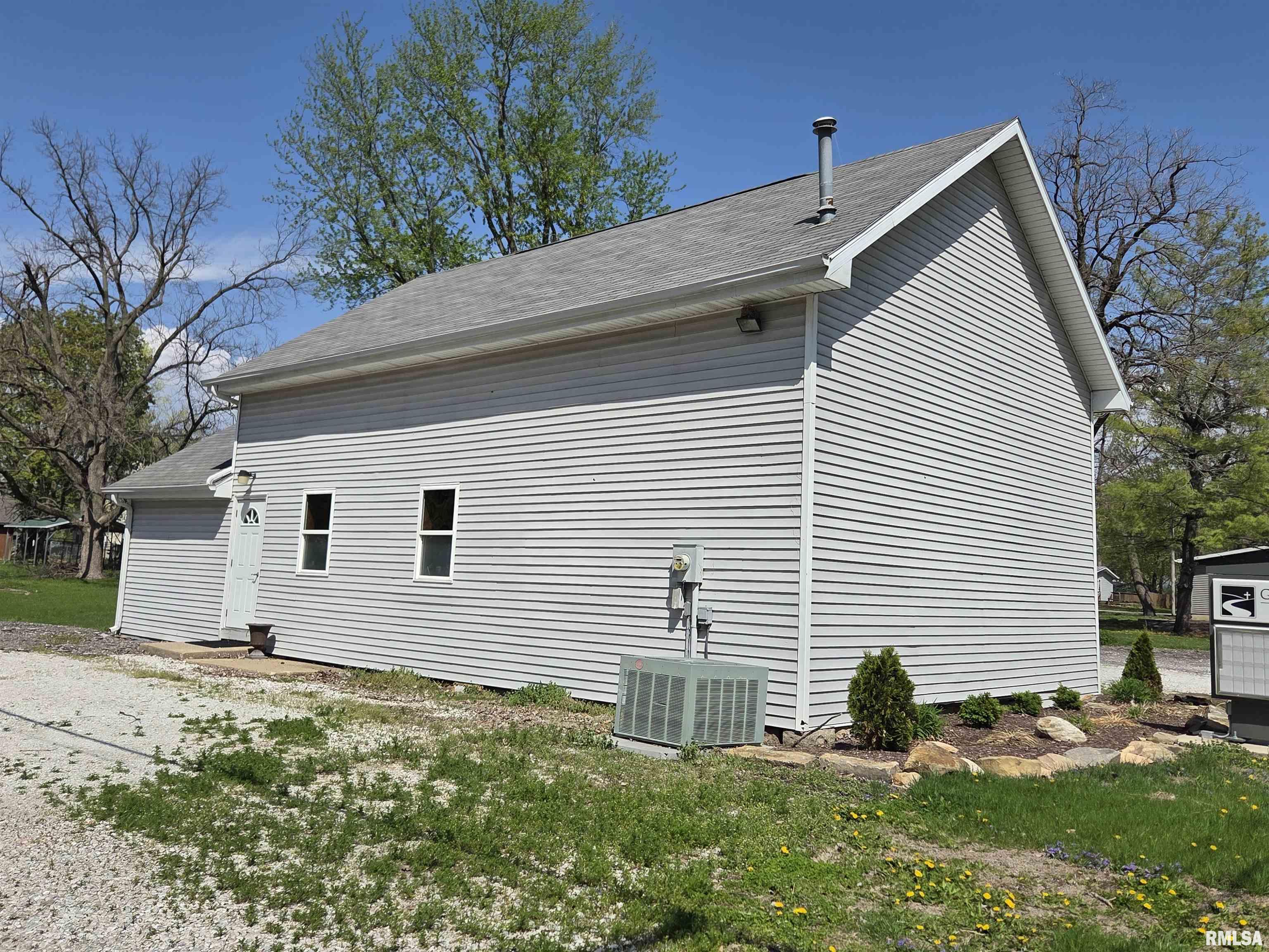 320 N Mechanic Street, Macomb, Illinois image 6