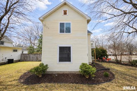 Homes For Sale - 504 N 4th Street<br/> Dunlap, IL 61525