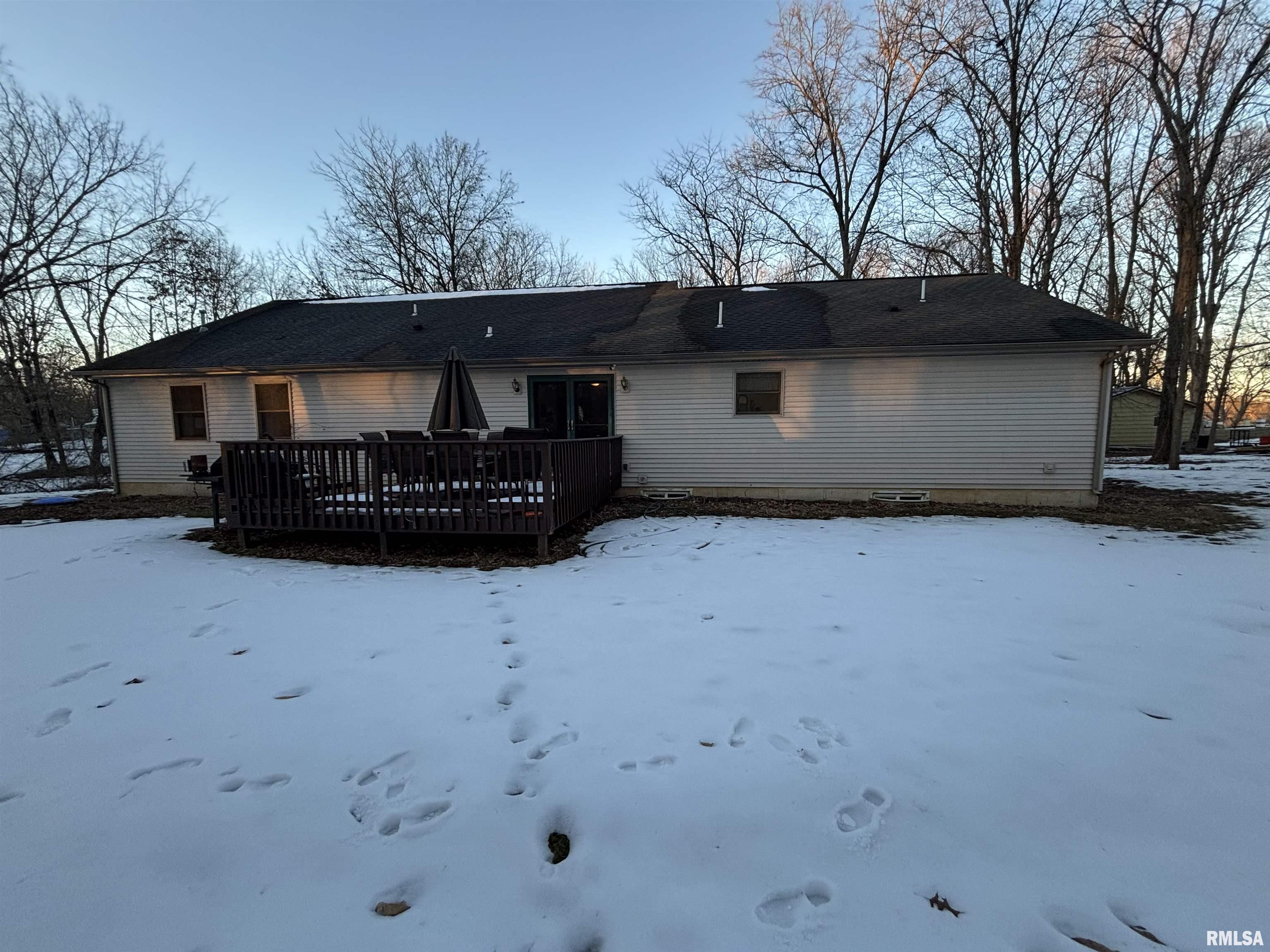 8956 Strawberry Lane, Dawson, Illinois image 42