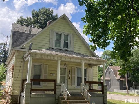 Homes For Sale - 2001 S Spring Street<br/> Springfield, IL 62704