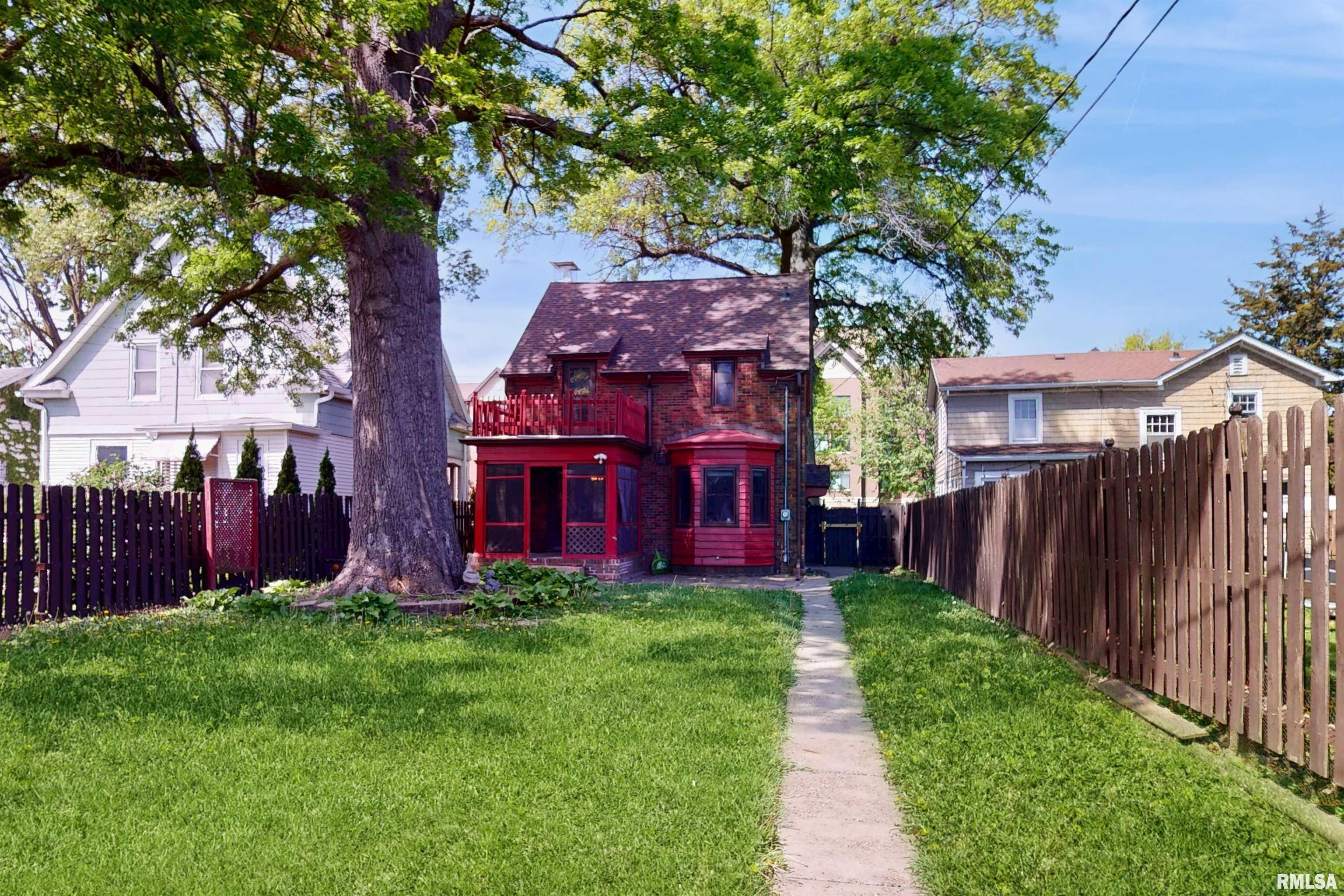 2117 Harrison Street, Davenport, Iowa image 27