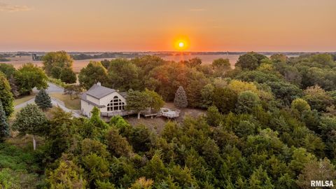 Apartment For Sale - 2211 E 640th Place<br/> Adams County, Ursa, IL 62376