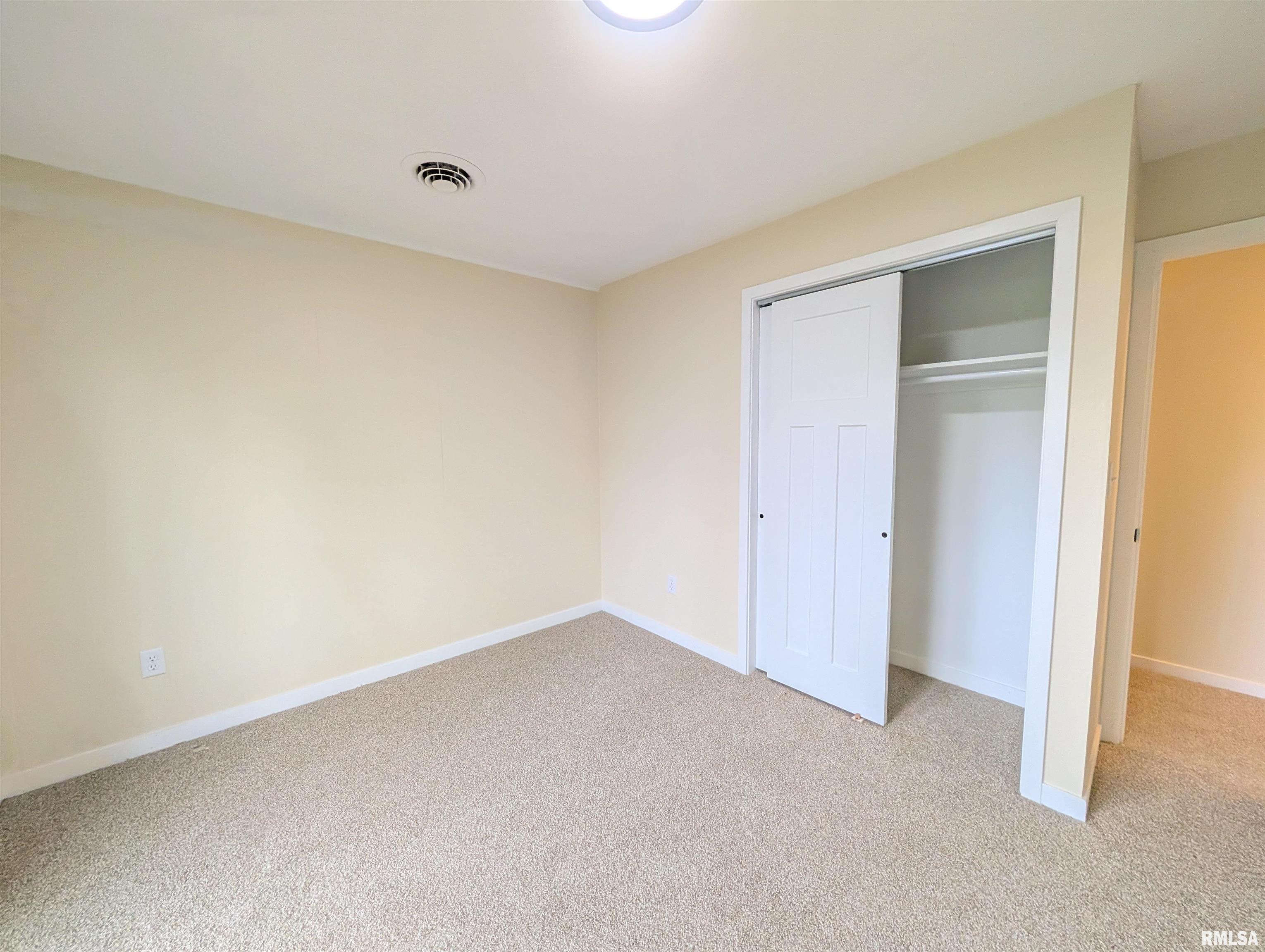 205 James Parkway, Washington, Illinois image 19