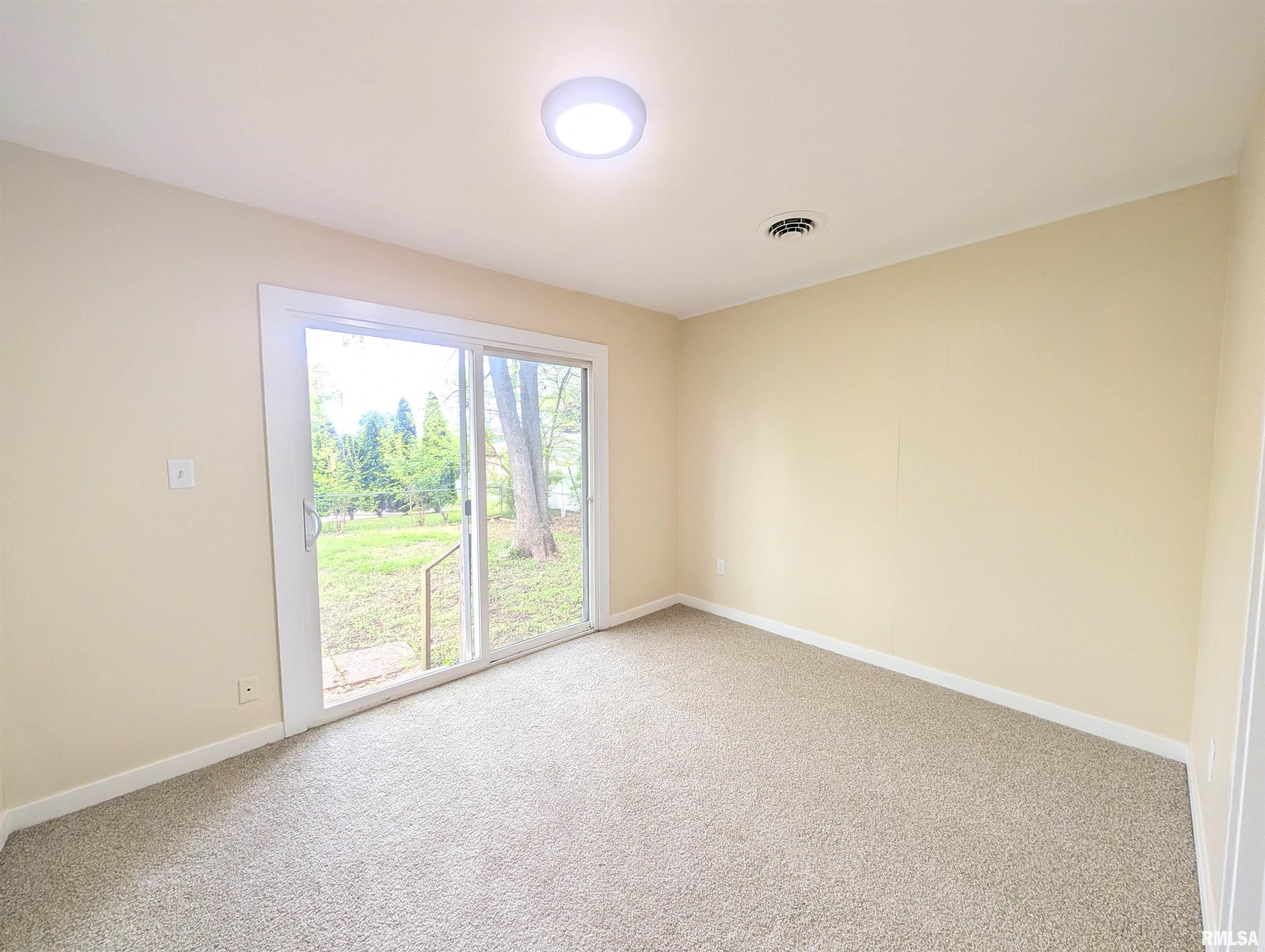 205 James Parkway, Washington, Illinois image 18