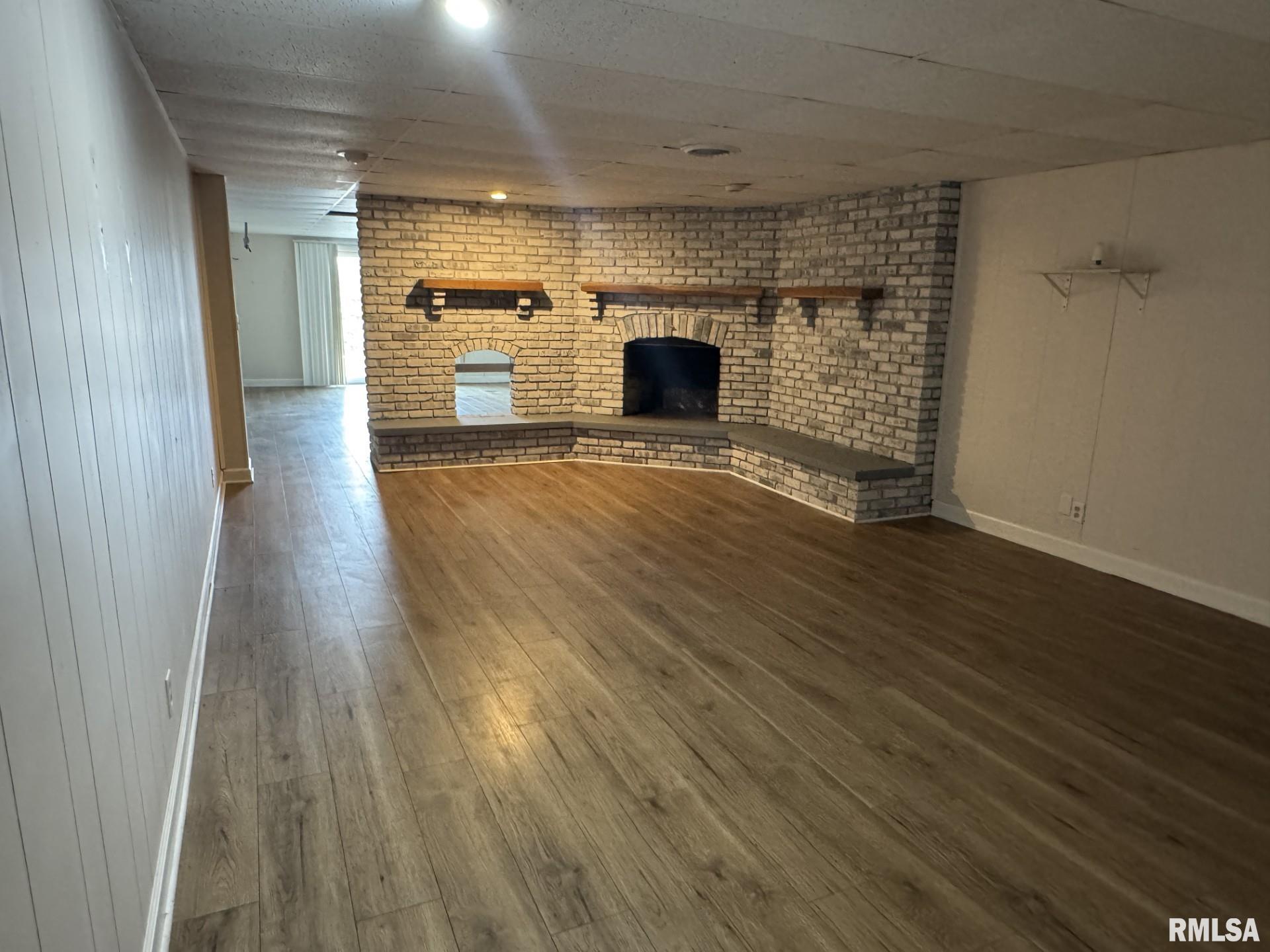 1019 Tonti Road, Toulon, Illinois image 21