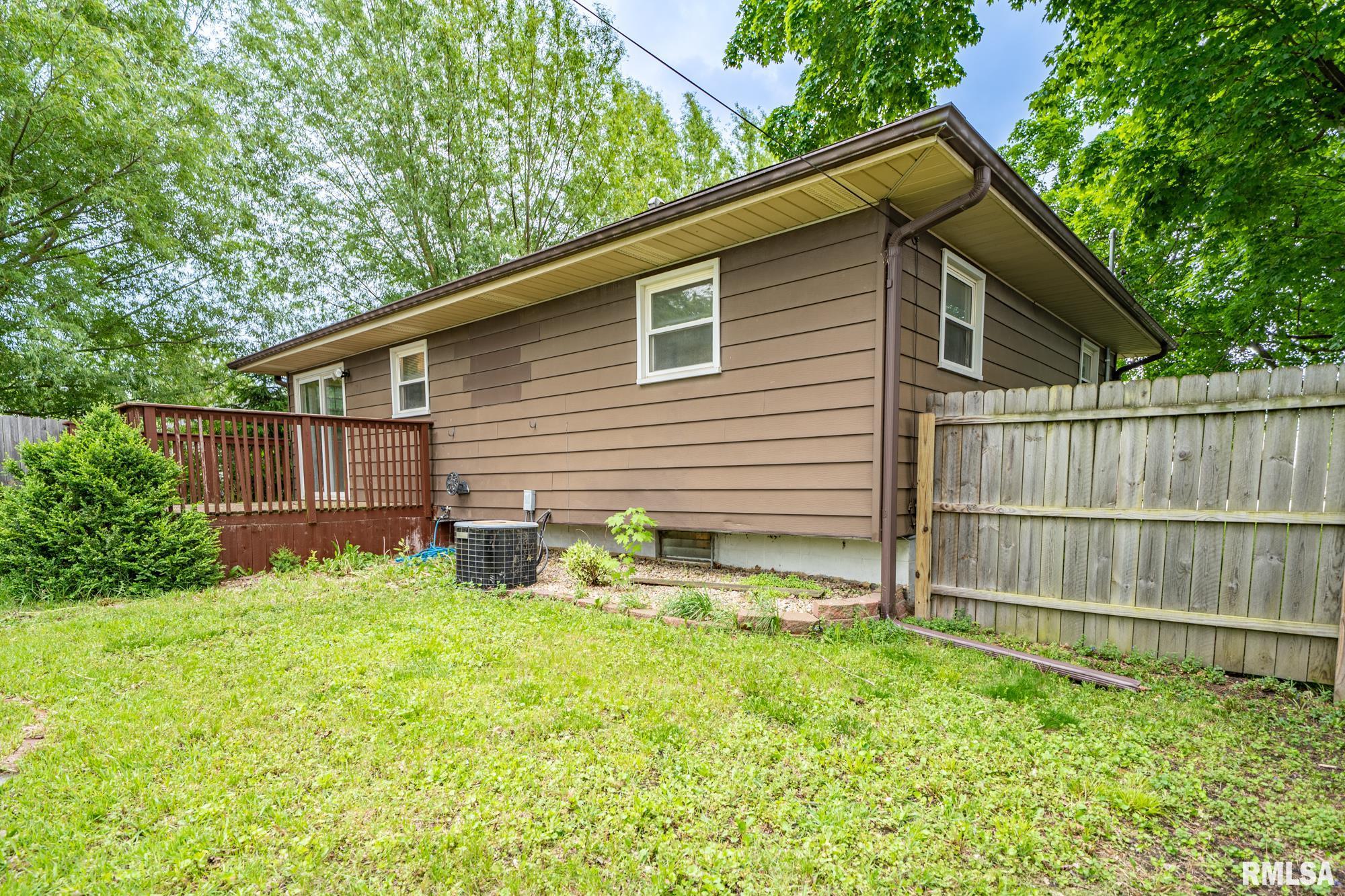 12905 W Center Street, Hanna City, Illinois image 43