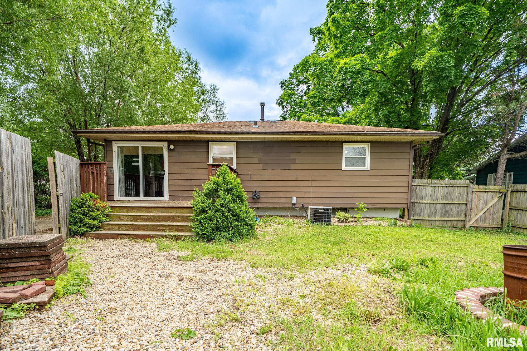 12905 W Center Street, Hanna City, Illinois image 42