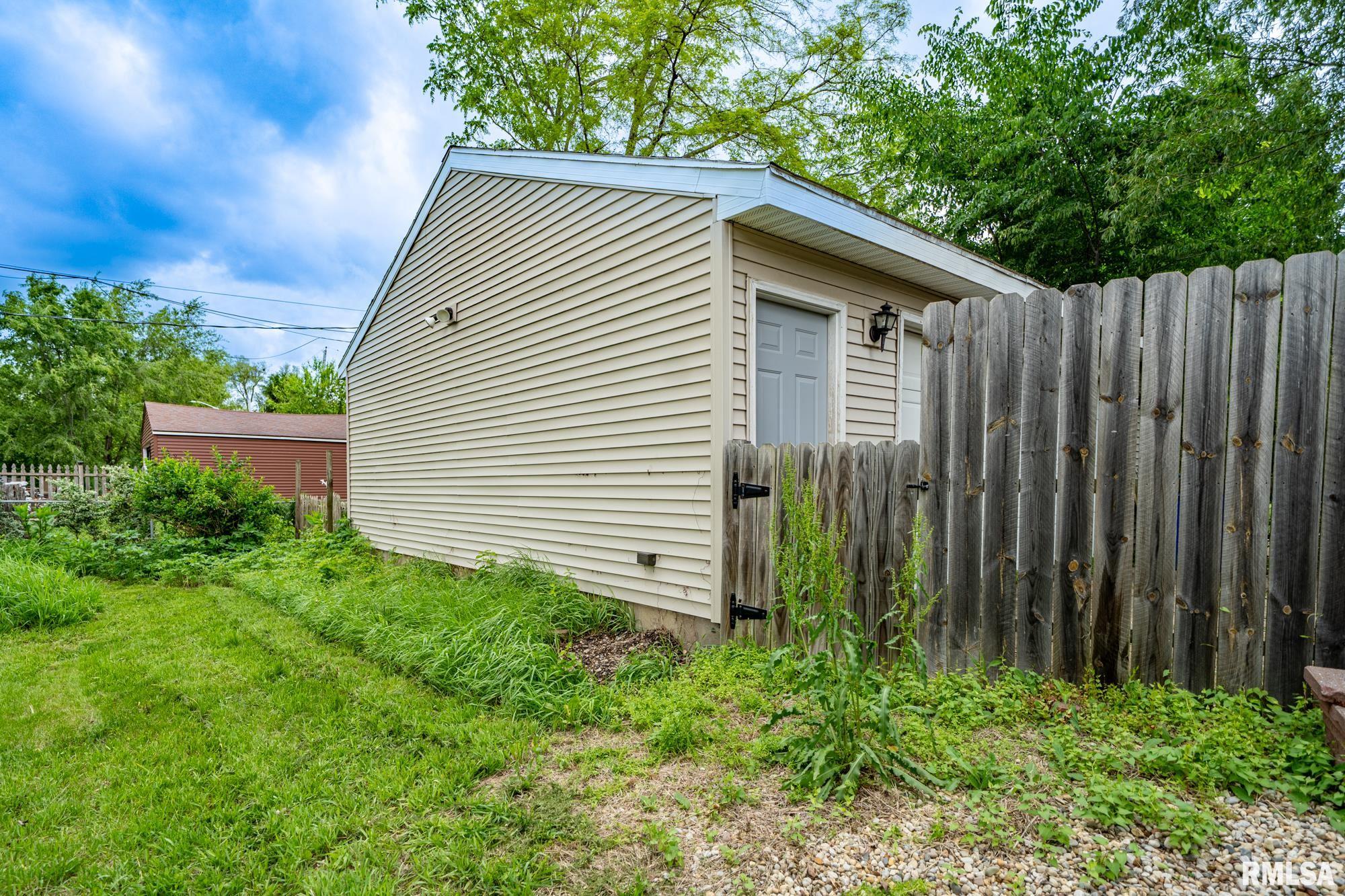12905 W Center Street, Hanna City, Illinois image 41
