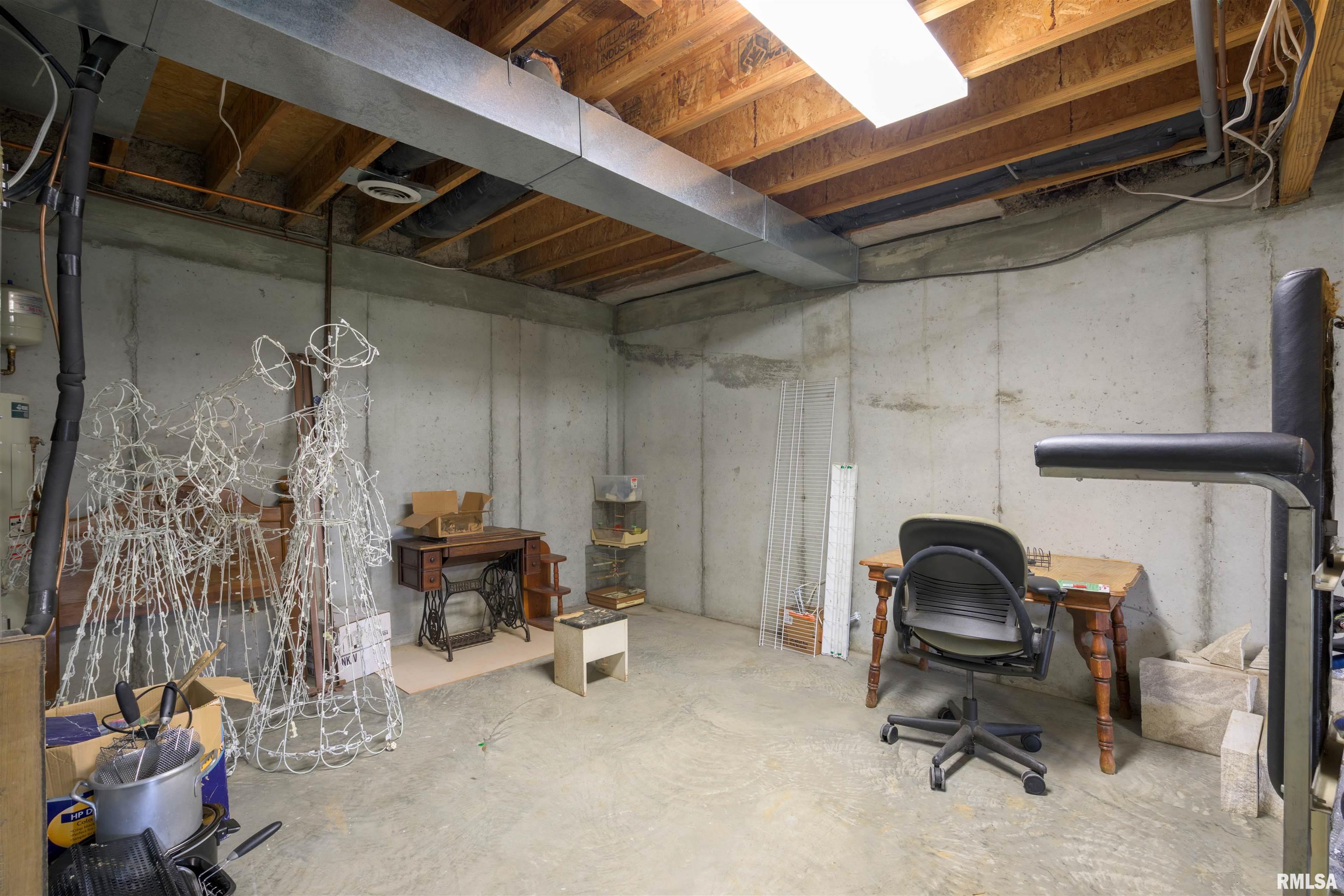 4996 Andrew Road, Marion, Illinois image 37
