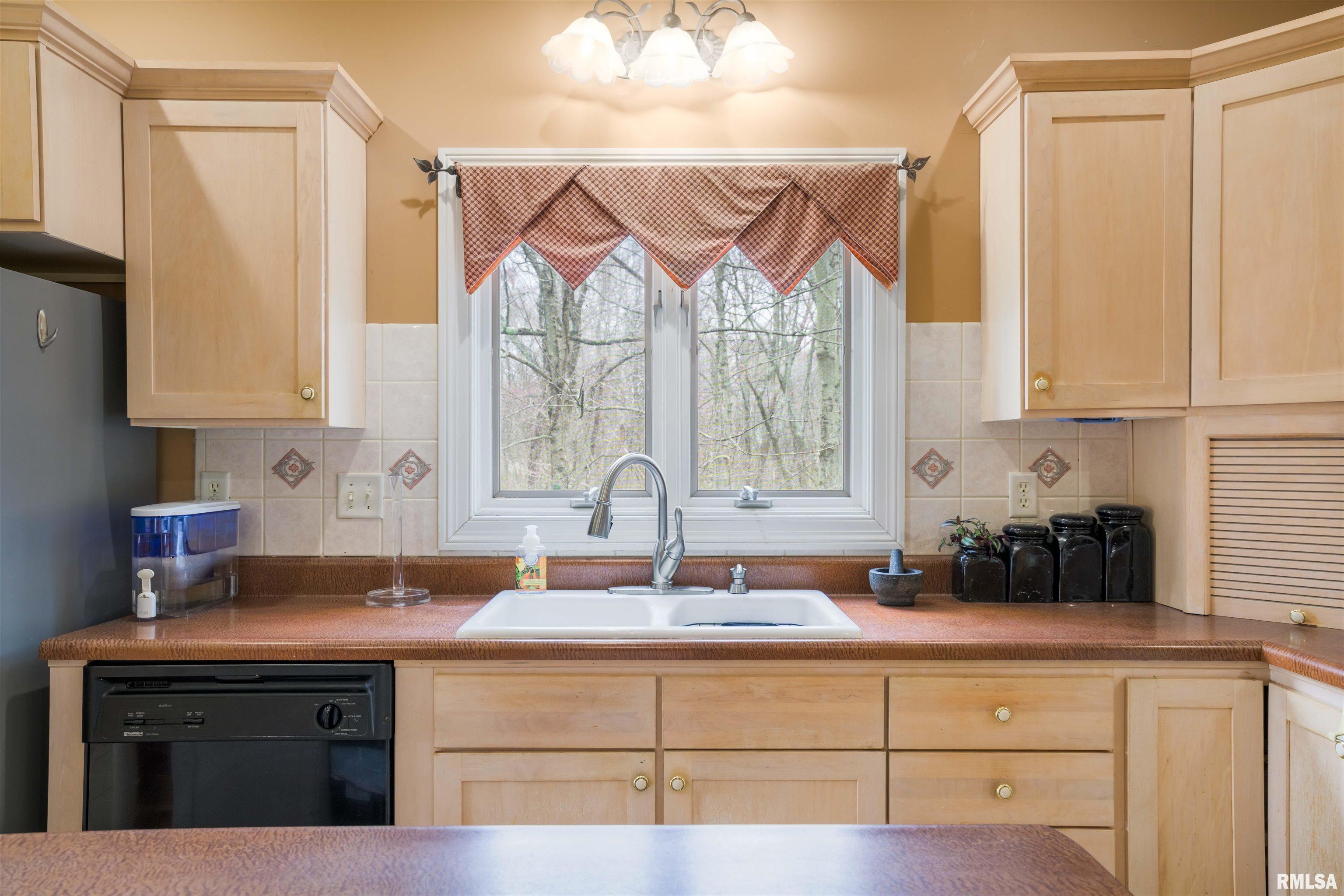 4996 Andrew Road, Marion, Illinois image 18