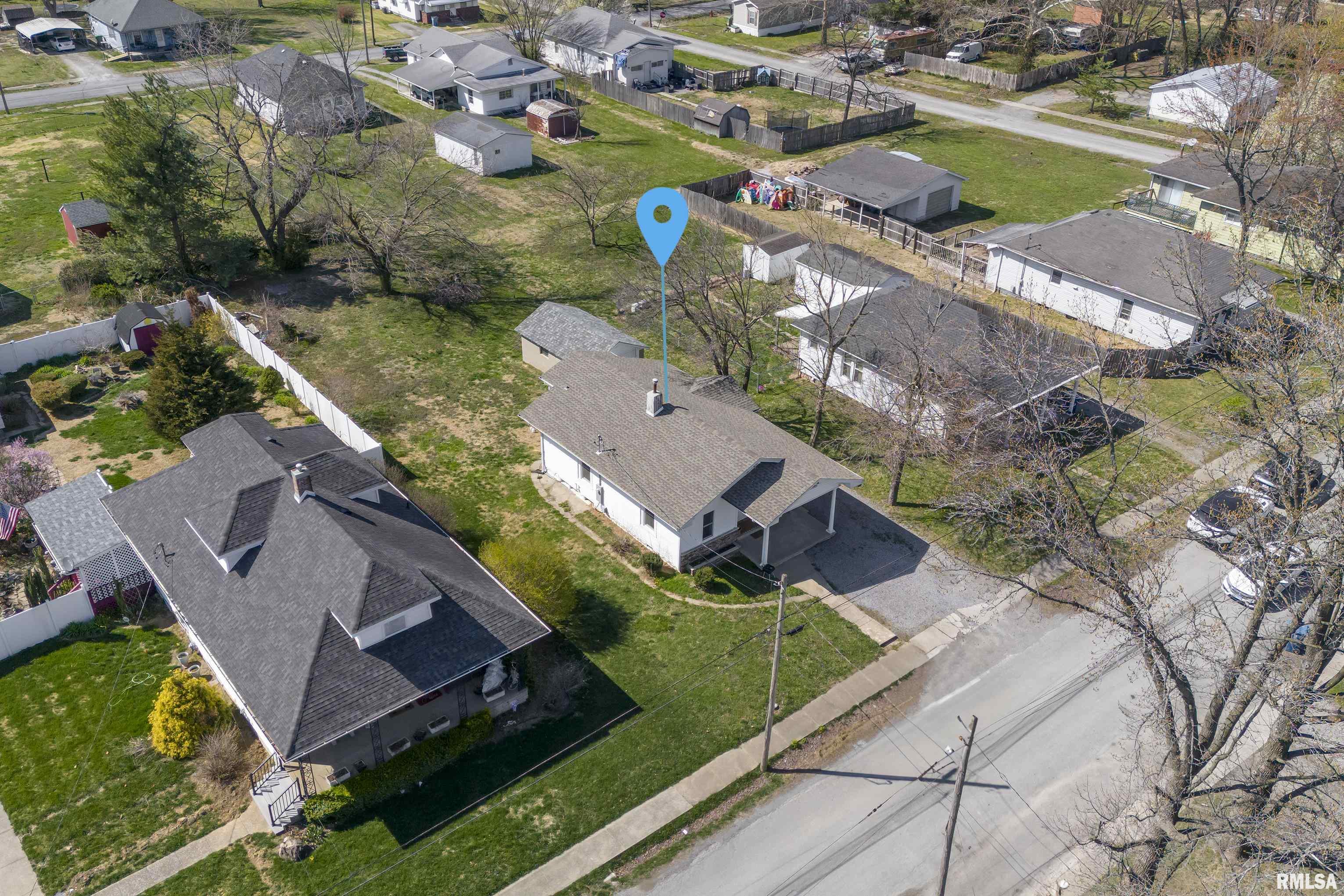 1202 Davis Avenue, Johnston City, Illinois image 24