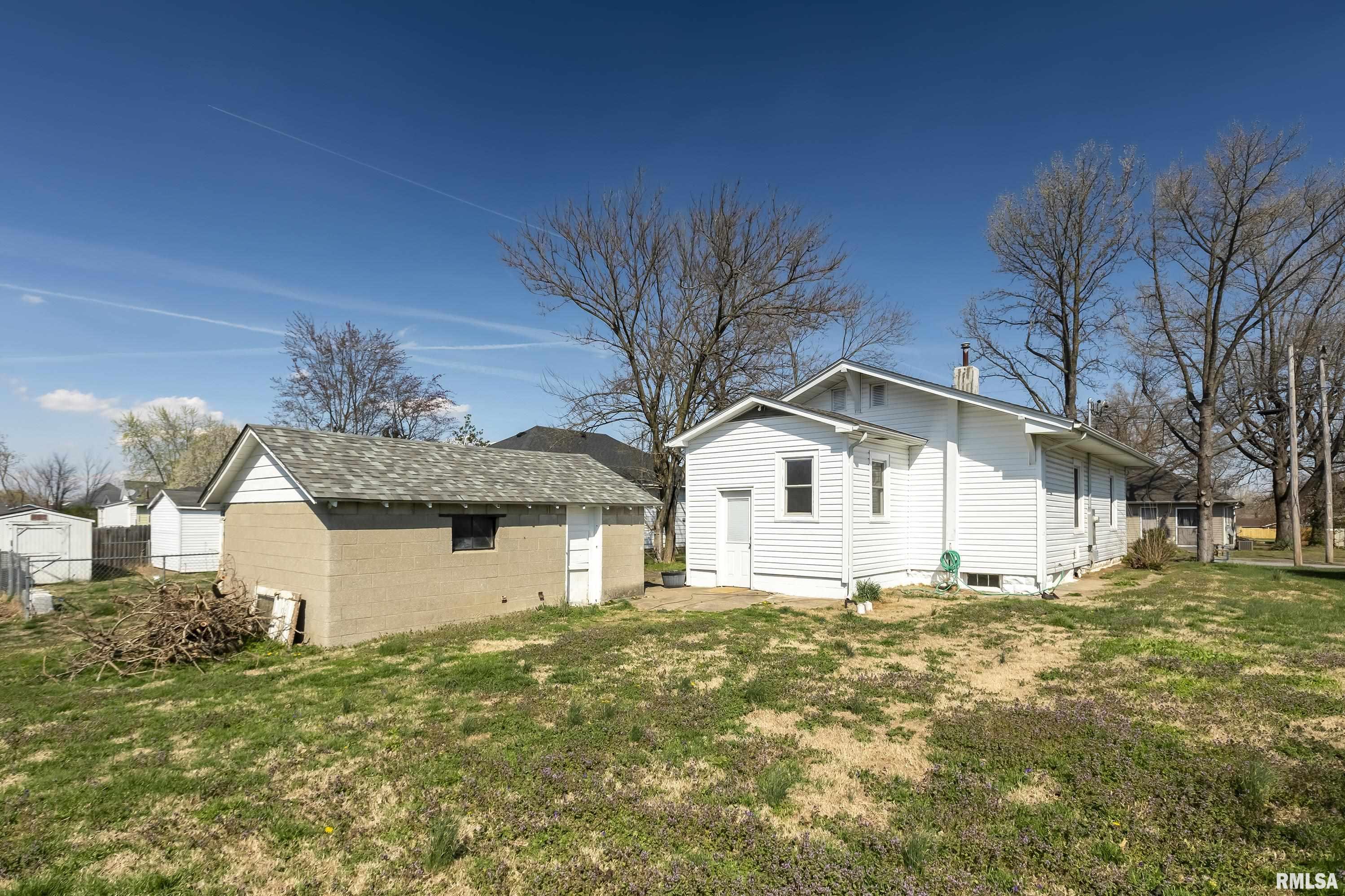 1202 Davis Avenue, Johnston City, Illinois image 21