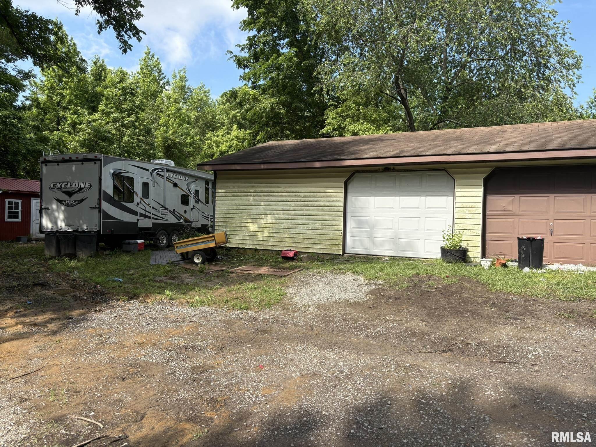 7227 Pickle City Road, Benton, Illinois image 11