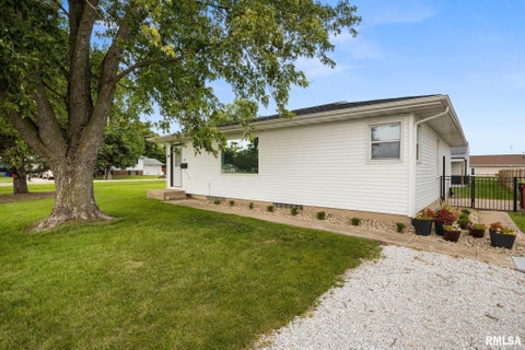Homes For Sale - 315 Brim Street<br/> Brimfield, IL 61517