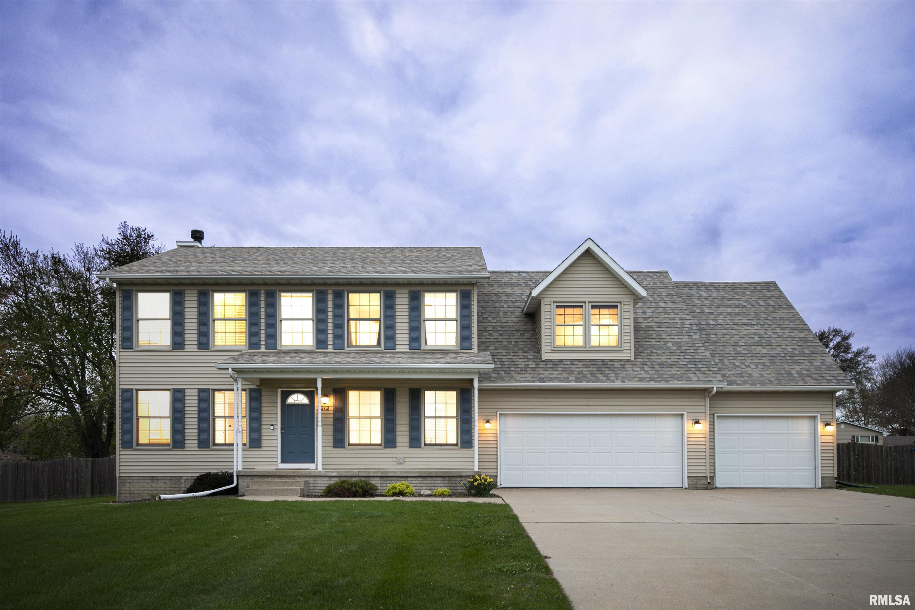 3212 Hunter Lane, Eldridge, Iowa image 2