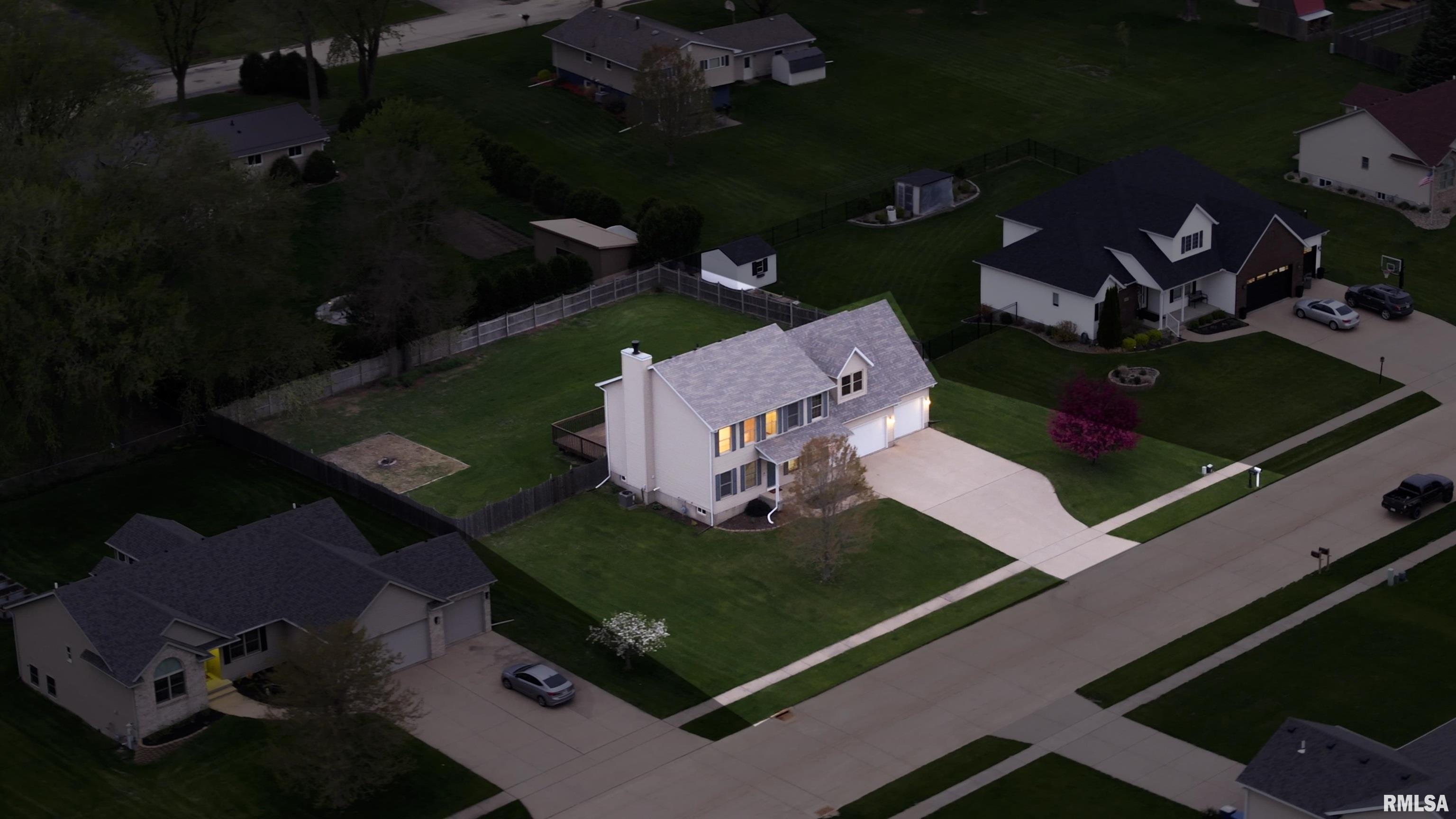 3212 Hunter Lane, Eldridge, Iowa image 31