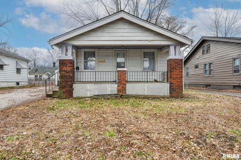 Homes For Sale - 1263 E Sedgwick Street<br/> Decatur, IL 62521