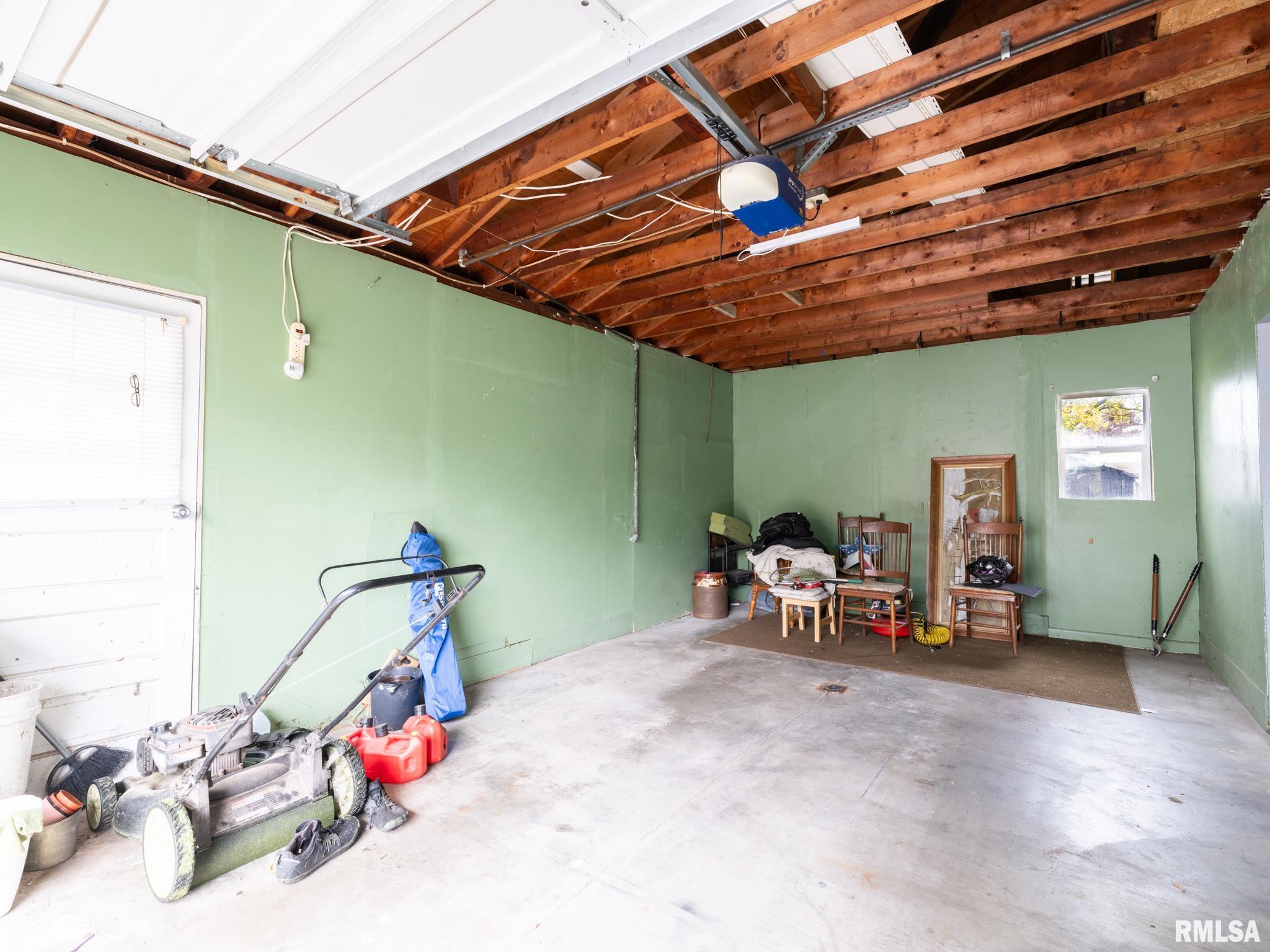 312 Ritchie Street, East Peoria, Illinois image 48