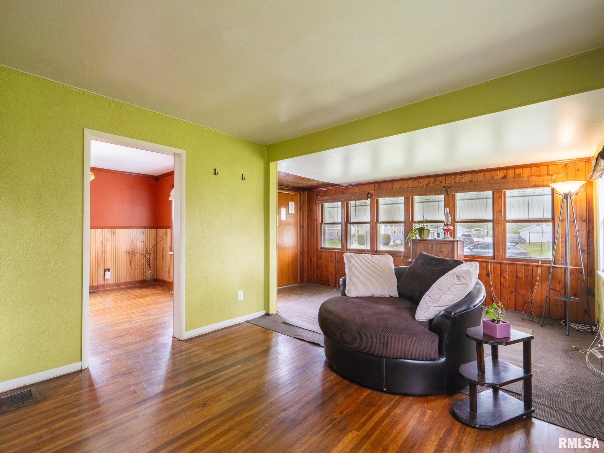 312 Ritchie Street, East Peoria, Illinois image 10