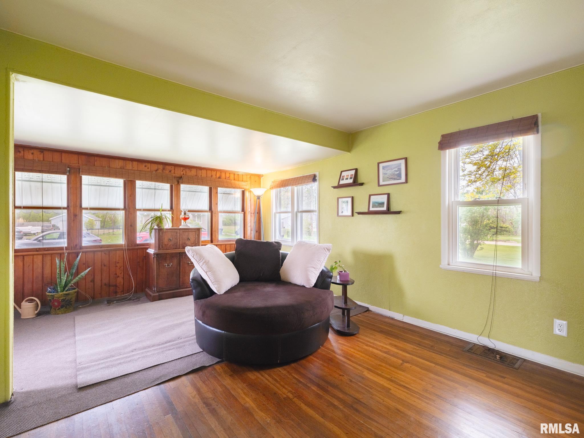 312 Ritchie Street, East Peoria, Illinois image 12