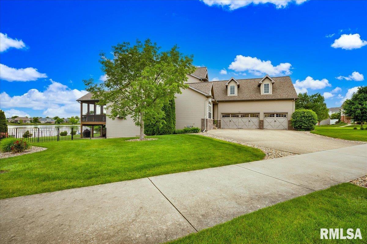 1210 Norma Drive, Bloomington, Illinois image 39