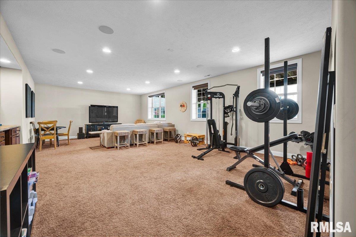 1210 Norma Drive, Bloomington, Illinois image 34